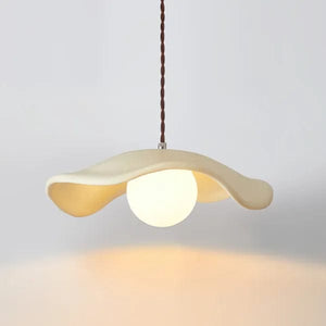 LotusGlow Pendant Light – Organic Elegance for Your Dining Space