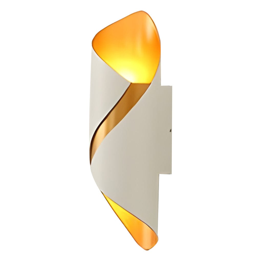 Versatile Outdoor Wall Lamp for Indoor and Outdoor Spaces