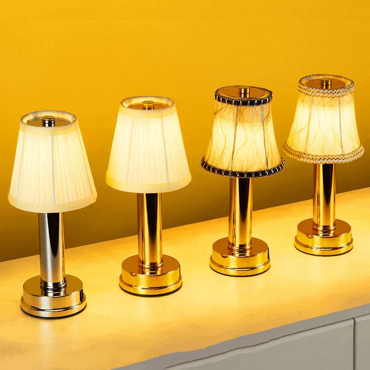 Refined Cordless Table Lamp – Slim Design with Warm Lighting & Dimming