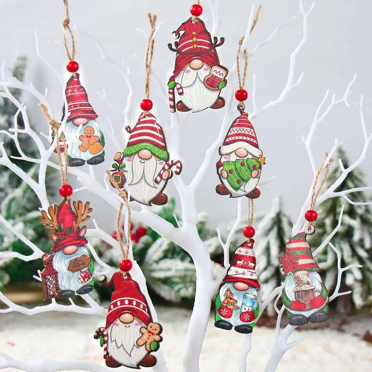 Christmas Gnomes Wooden Pendants – Festive Tree Decorations & Holiday Gifts