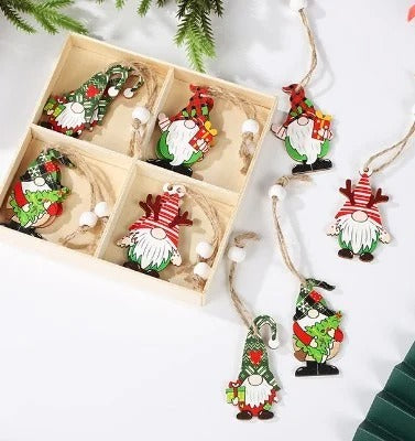 Christmas Gnomes Wooden Pendants – Festive Tree Decorations & Holiday Gifts