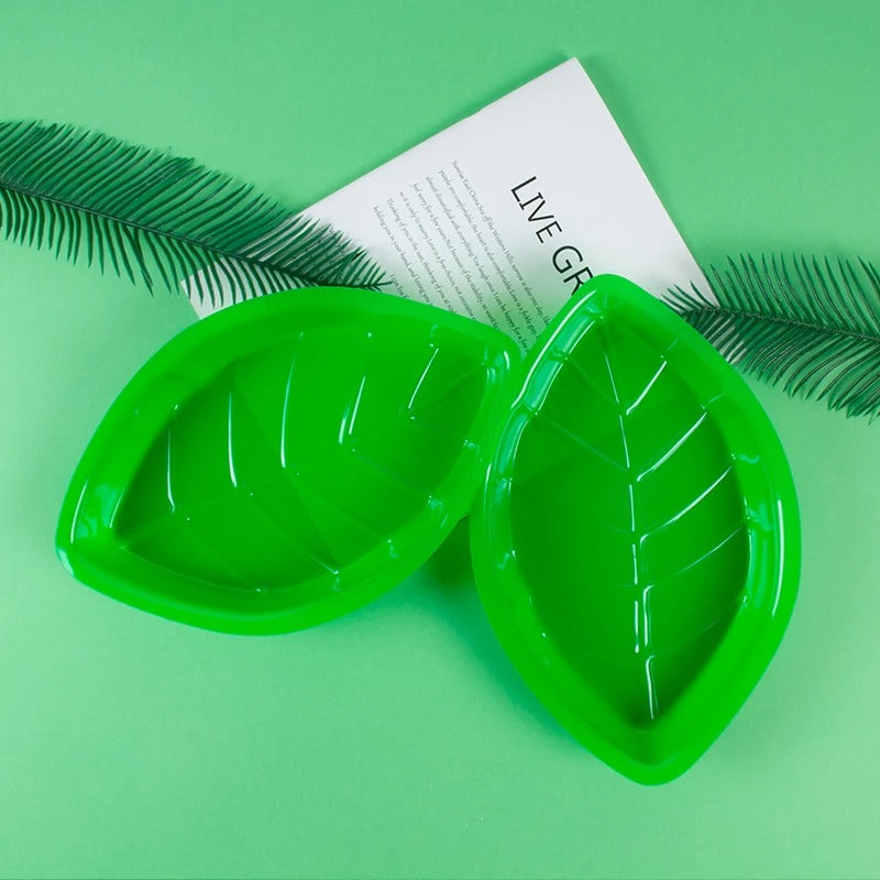 6-Piece Green Leaf Plates – Tropical Party Décor & Serving Bowls