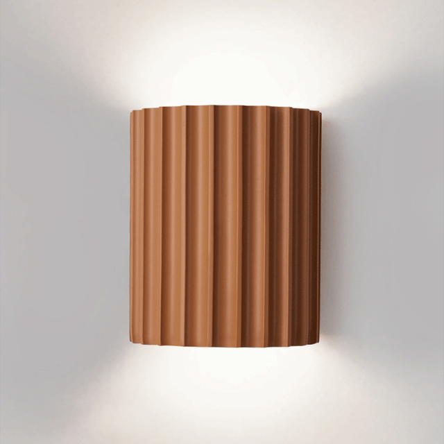 Modern Semi-Circular Resin Wall Sconce – Stylish Indoor Lighting