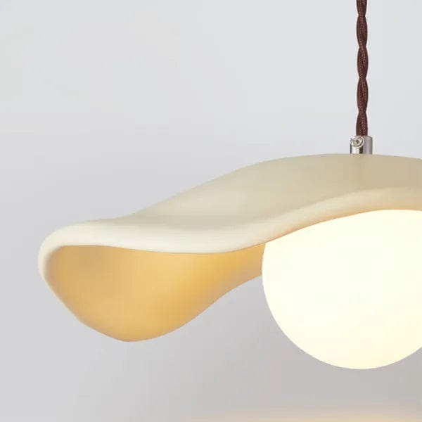 LotusGlow Pendant Light – Organic Elegance for Your Dining Space