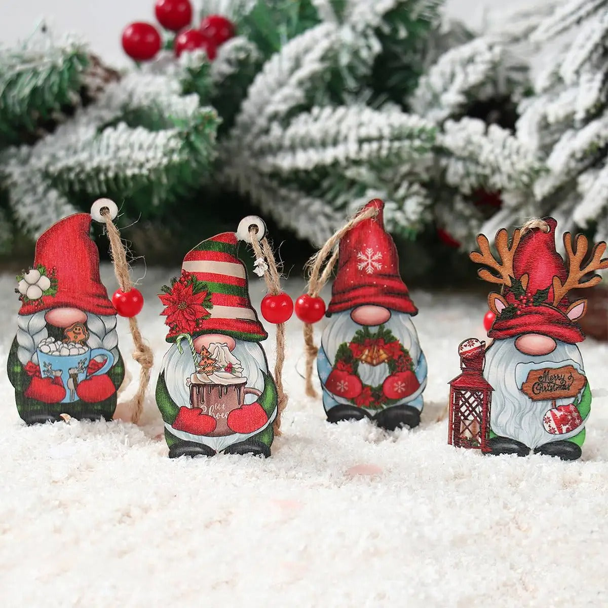 Christmas Gnomes Wooden Pendants – Festive Tree Decorations & Holiday Gifts