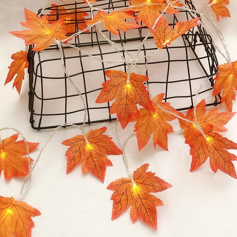 LED Maple Leaf Light Garland – Battery/USB Powered