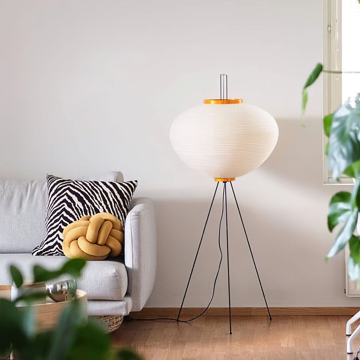 SereneGlow Rice Paper Floor Lamp – Minimalist Elegance