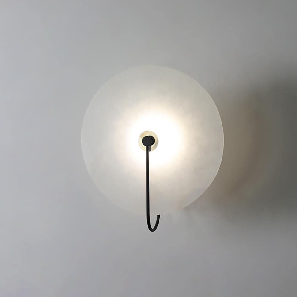 Alabaster LED Wall Lamp – Elegant Illumination for Any Space