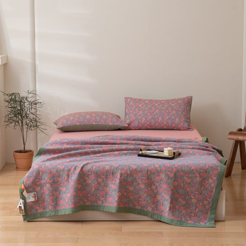 Cotton Reversible Quilt Set with Matching Pillow Cases