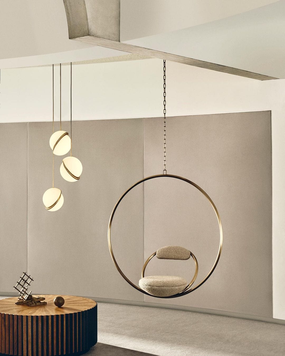 Crescent Pendant Lamp - Minimalist LED Lighting with Celestial Elegance