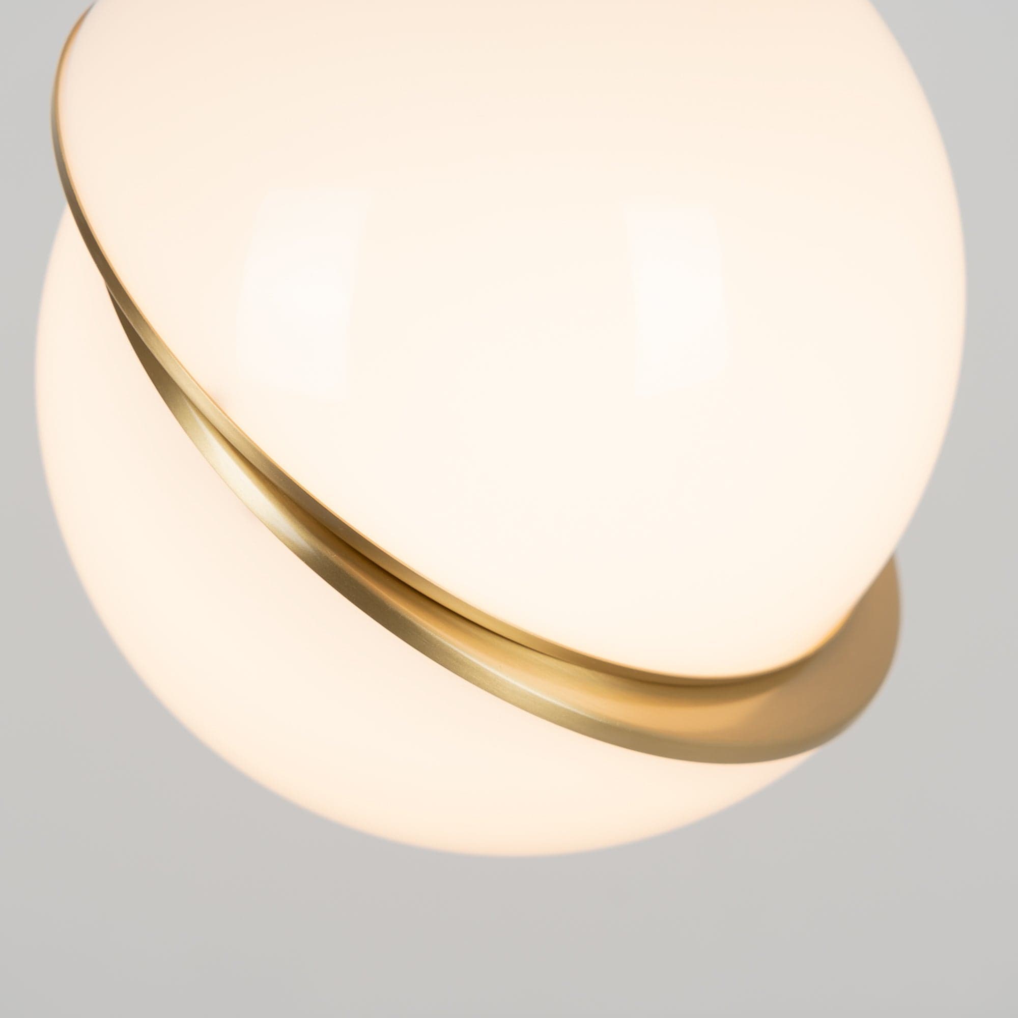 Crescent Pendant Lamp - Minimalist LED Lighting with Celestial Elegance