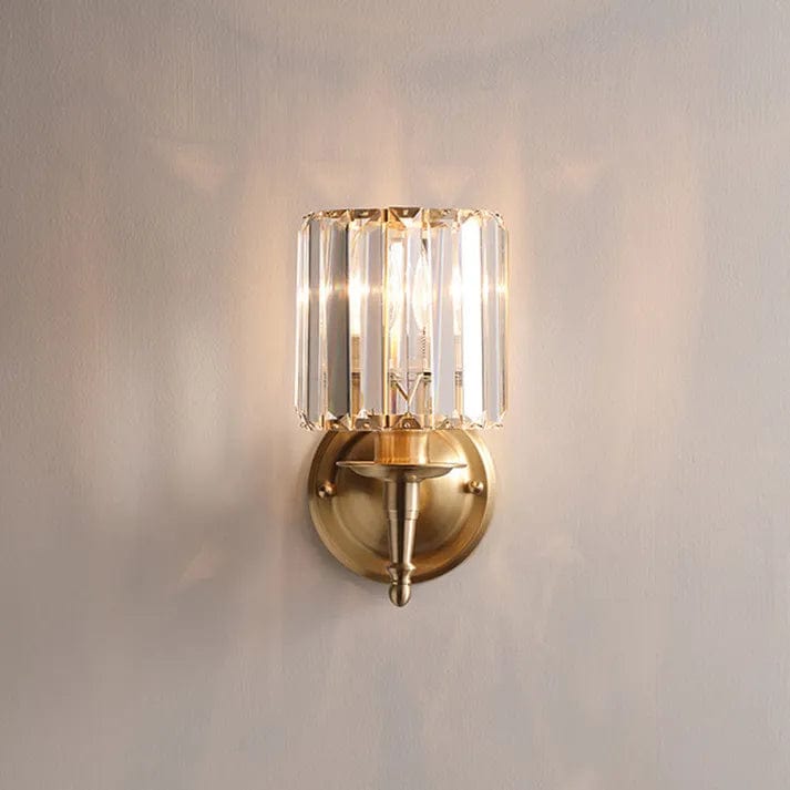 Vintage Luxury Crystal Wall Light – Elegant Brass & Crystal Fixture