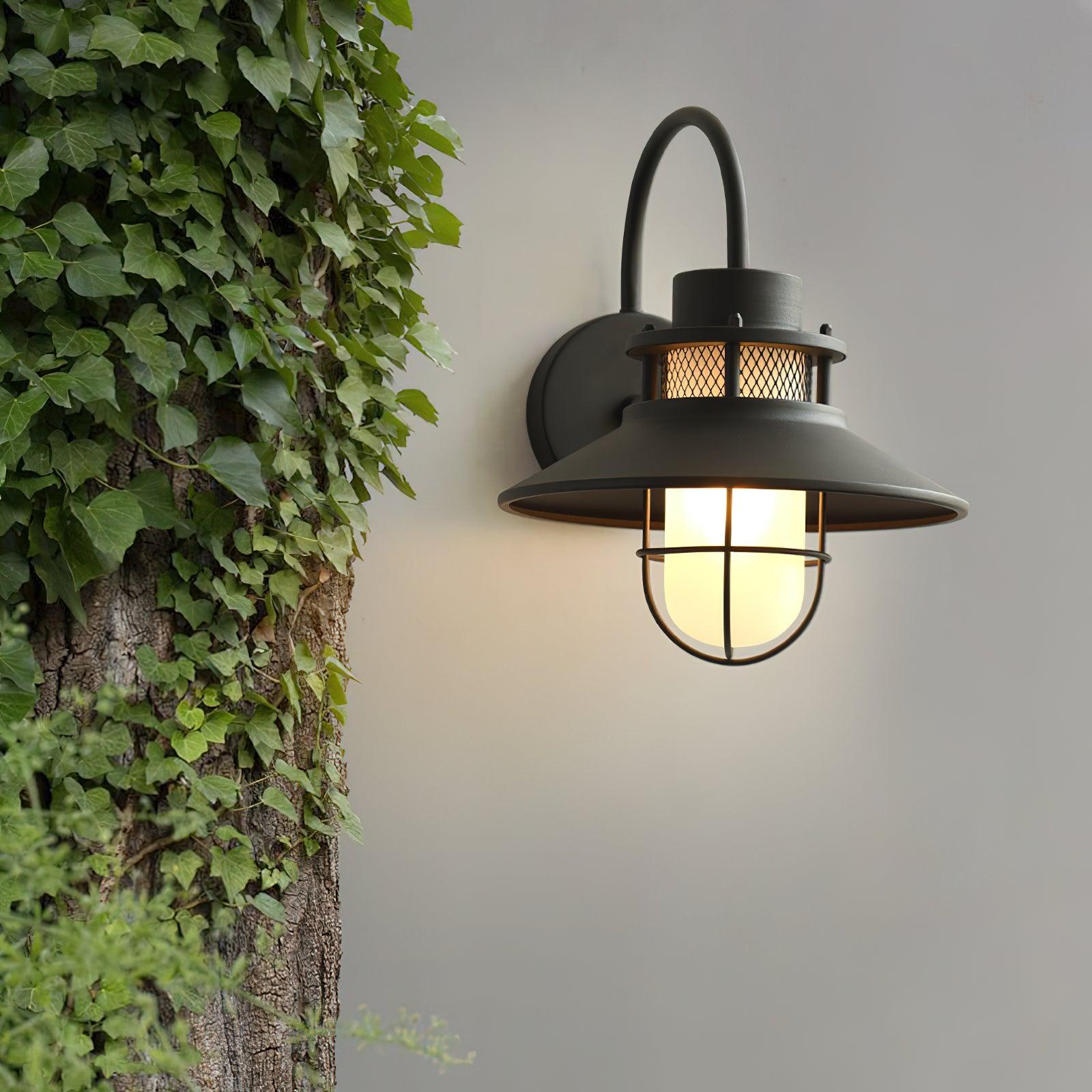 Felix Outdoor Lamp – Stylish Industrial Lighting Solution