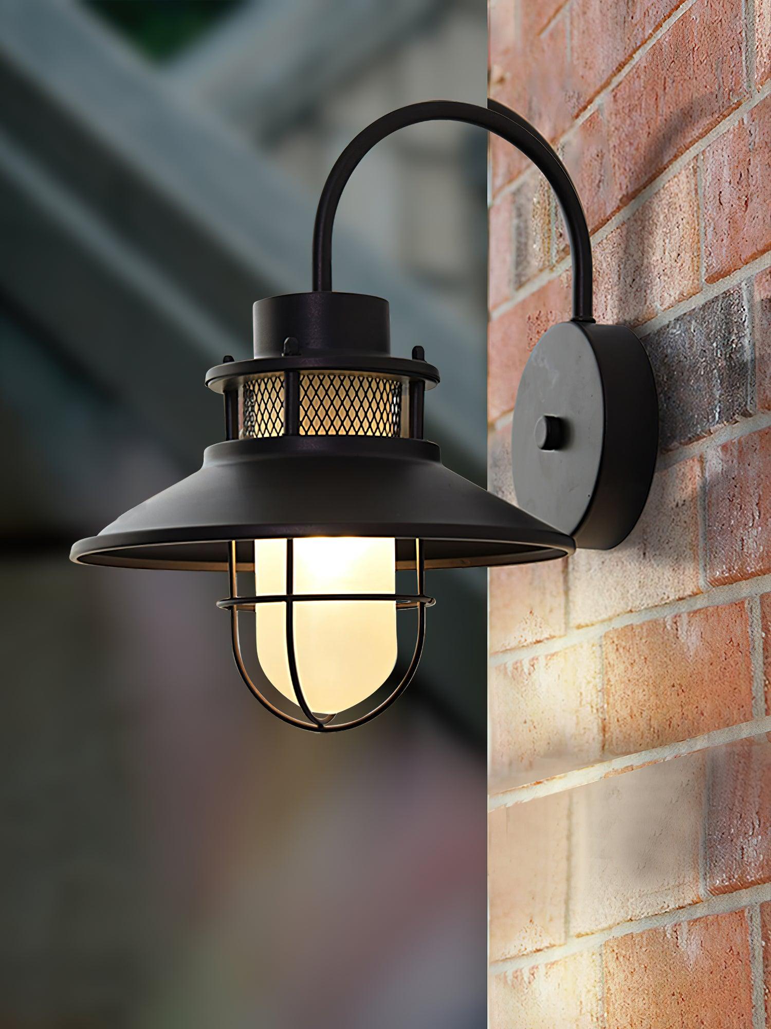 Felix Outdoor Lamp – Stylish Industrial Lighting Solution