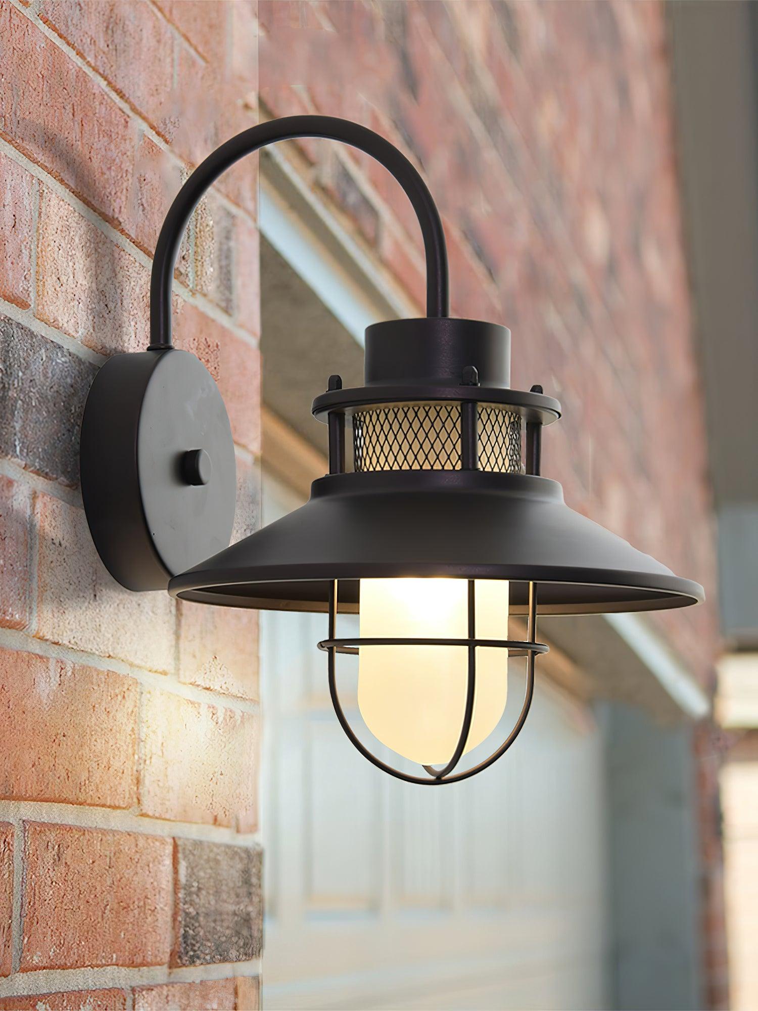 Felix Outdoor Lamp – Stylish Industrial Lighting Solution