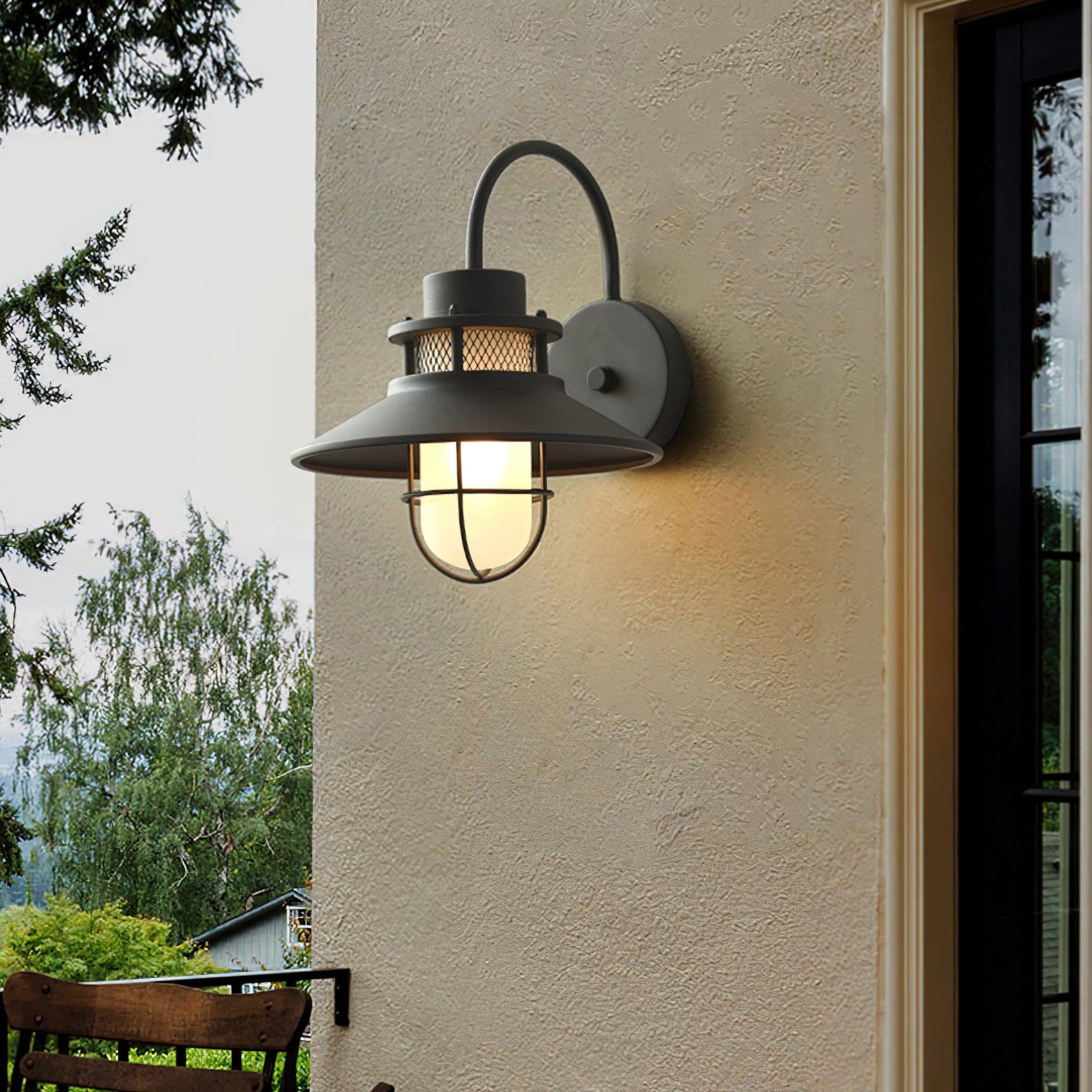 Felix Outdoor Lamp – Stylish Industrial Lighting Solution