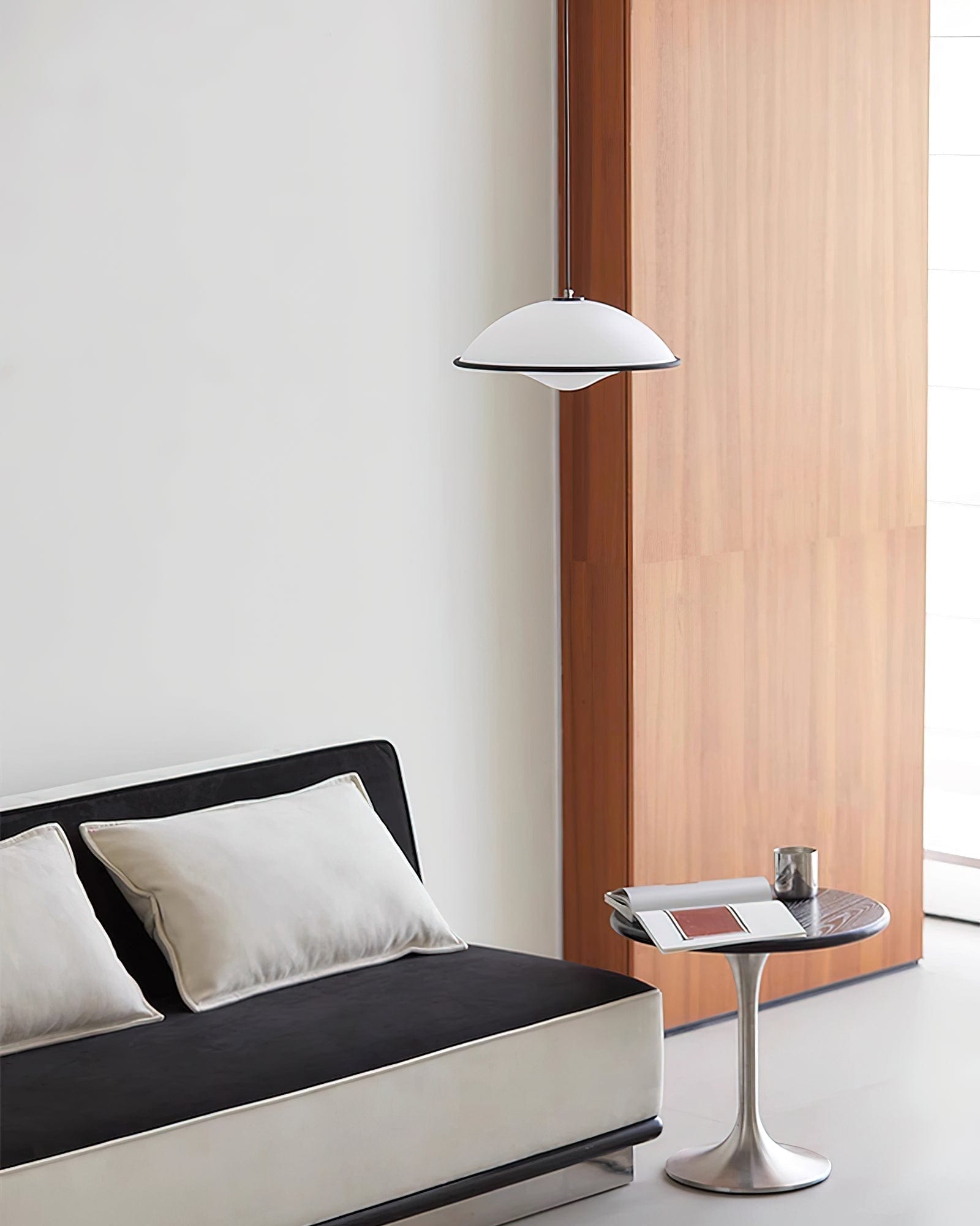 Fontana Pendant Light – Modern UFO-Inspired Elegance