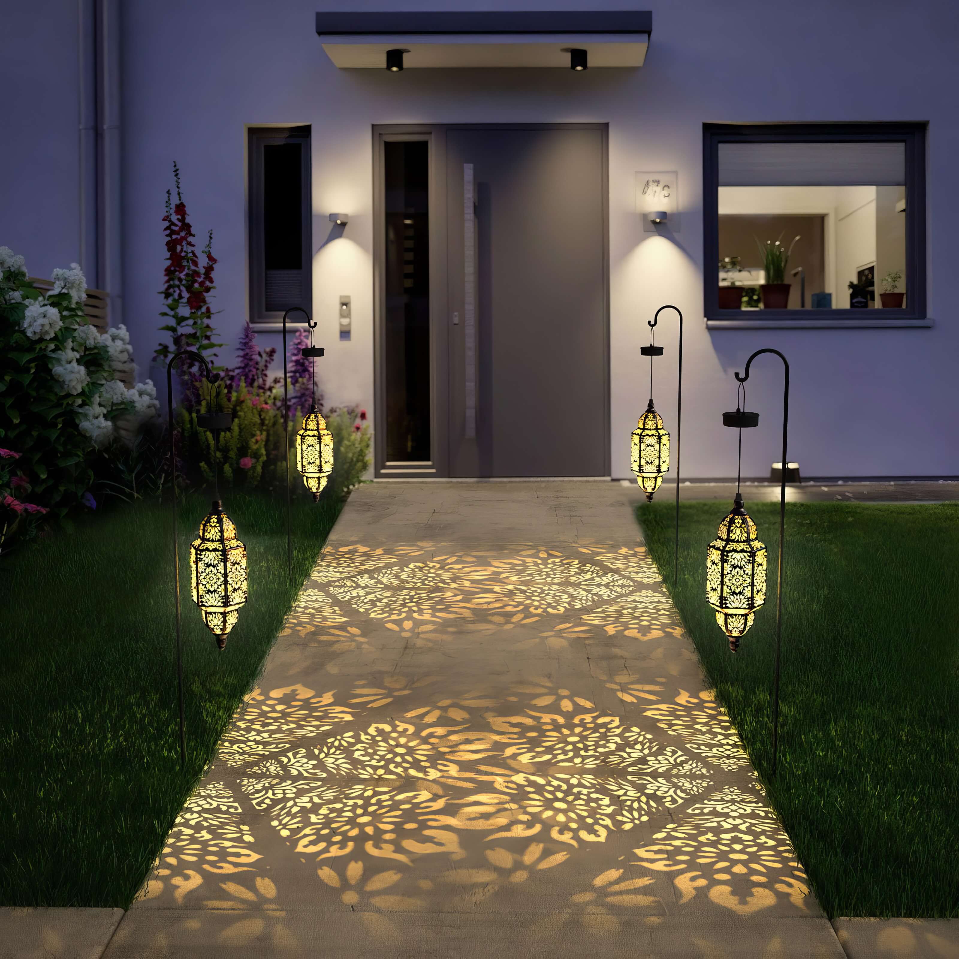 Golden Glory Lantern - Solar-Powered Outdoor Decor