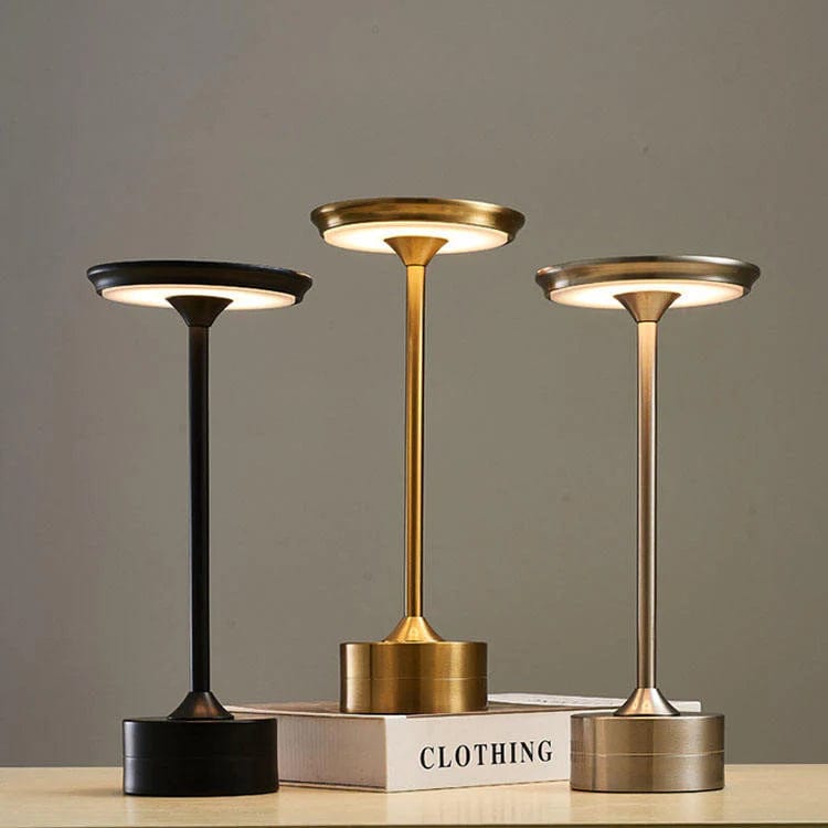 Elegant Danish Design Table Lamp – Timeless Charm for Any Space