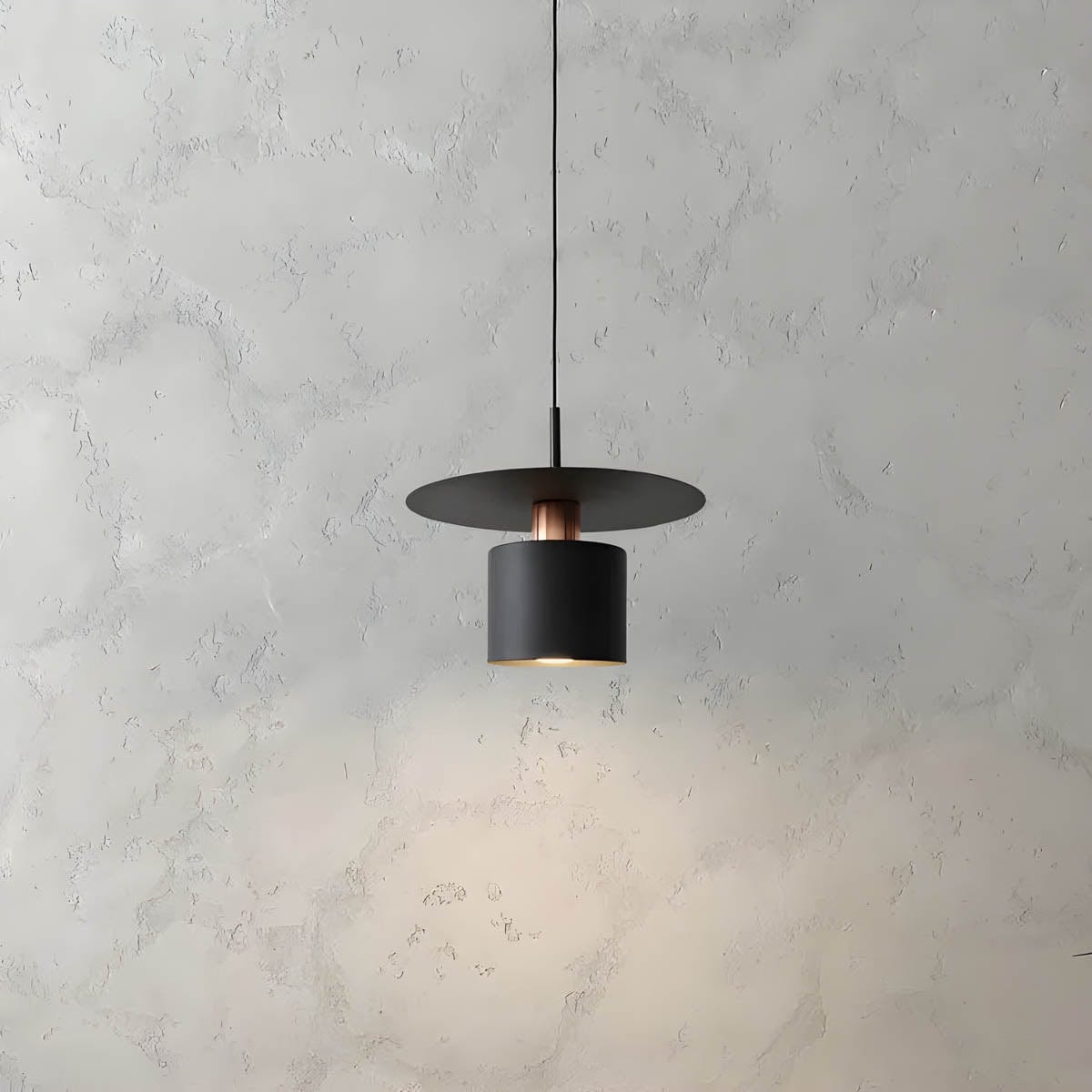 JET Pendant Light - Modern Design with Dynamic Elegance