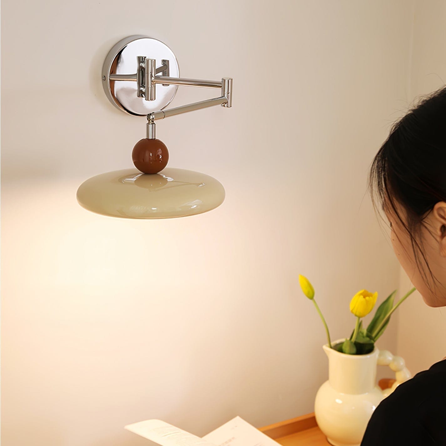 Lola Swivel Wall Light – Adjustable LED Lamp