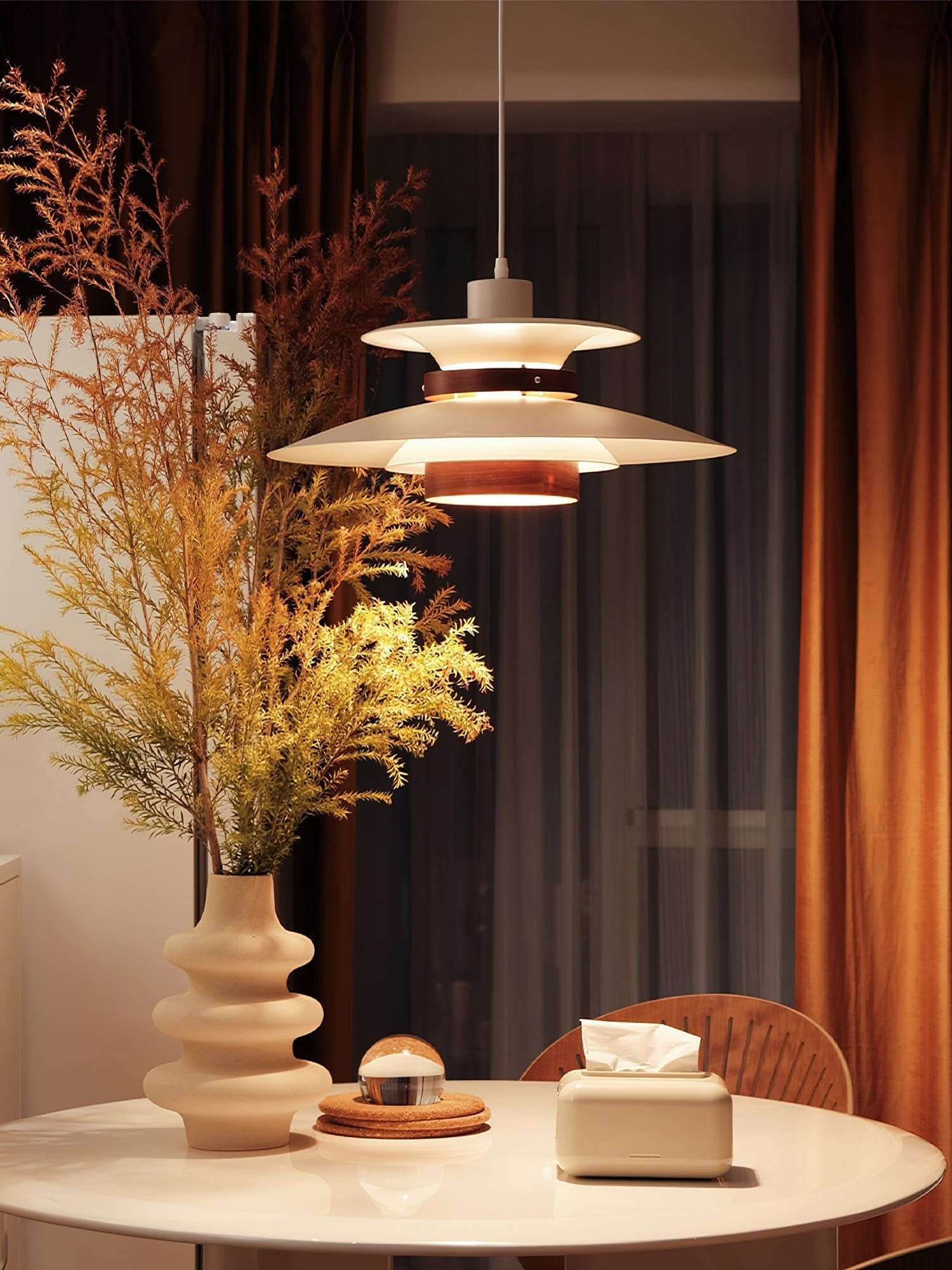 LuxeGlow Pendant – Refined Lighting for Modern Spaces