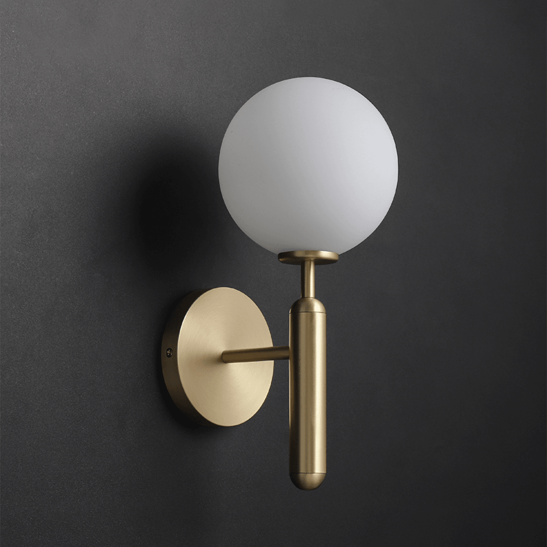 Scandiluxe Wall Light - Elegant Minimalist Design for Modern Interiors