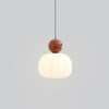 Yedra Pendant Lamp - Elegant Pumpkin-Shaped Design for Sophisticated Interiors