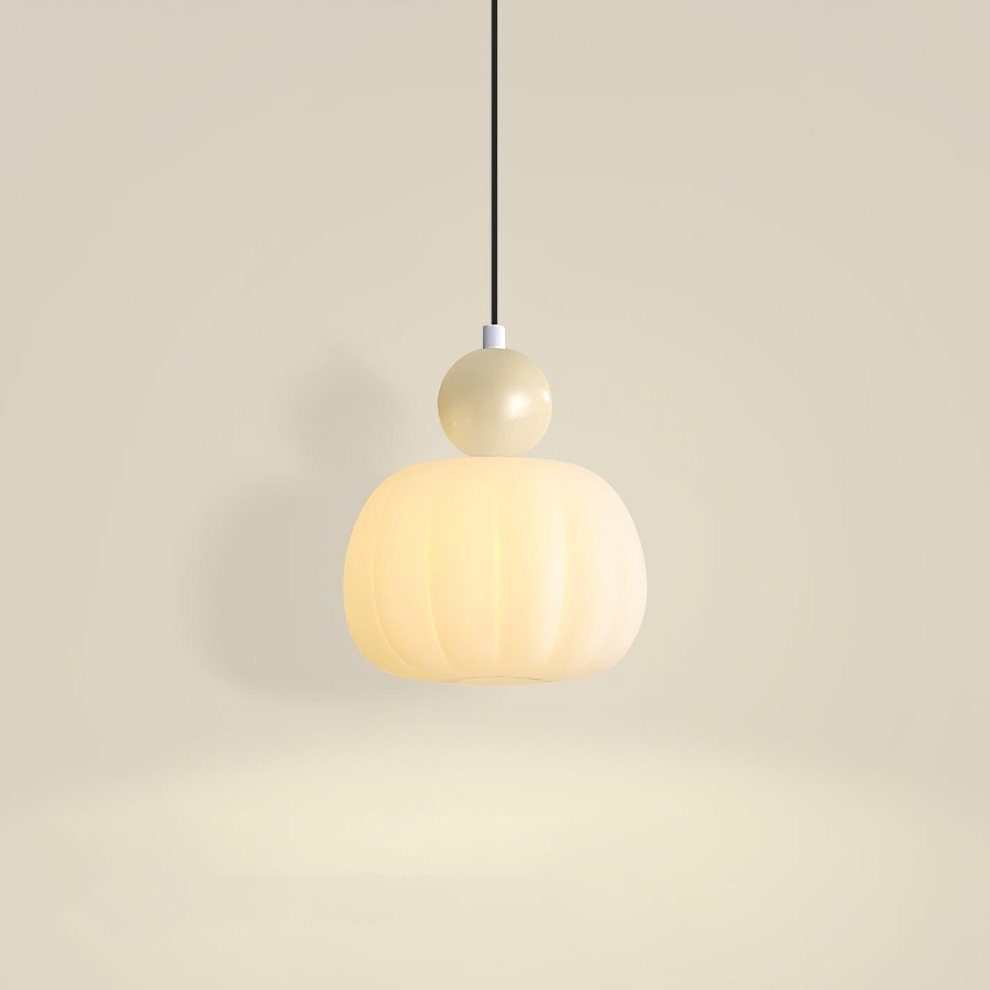 Yedra Pendant Lamp - Elegant Pumpkin-Shaped Design for Sophisticated Interiors