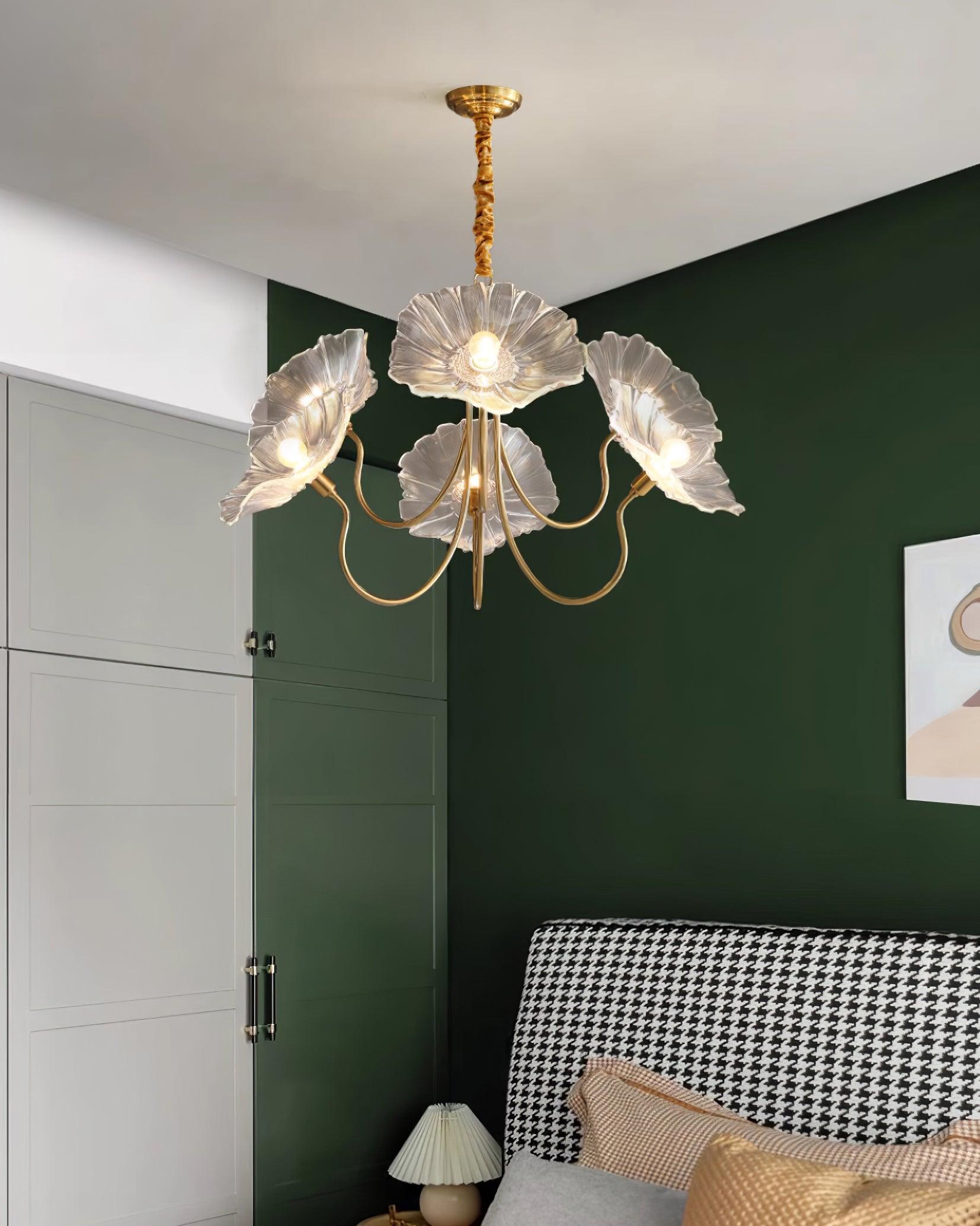 Murano Bloom Chandelier – Artistic Elegance in Glass