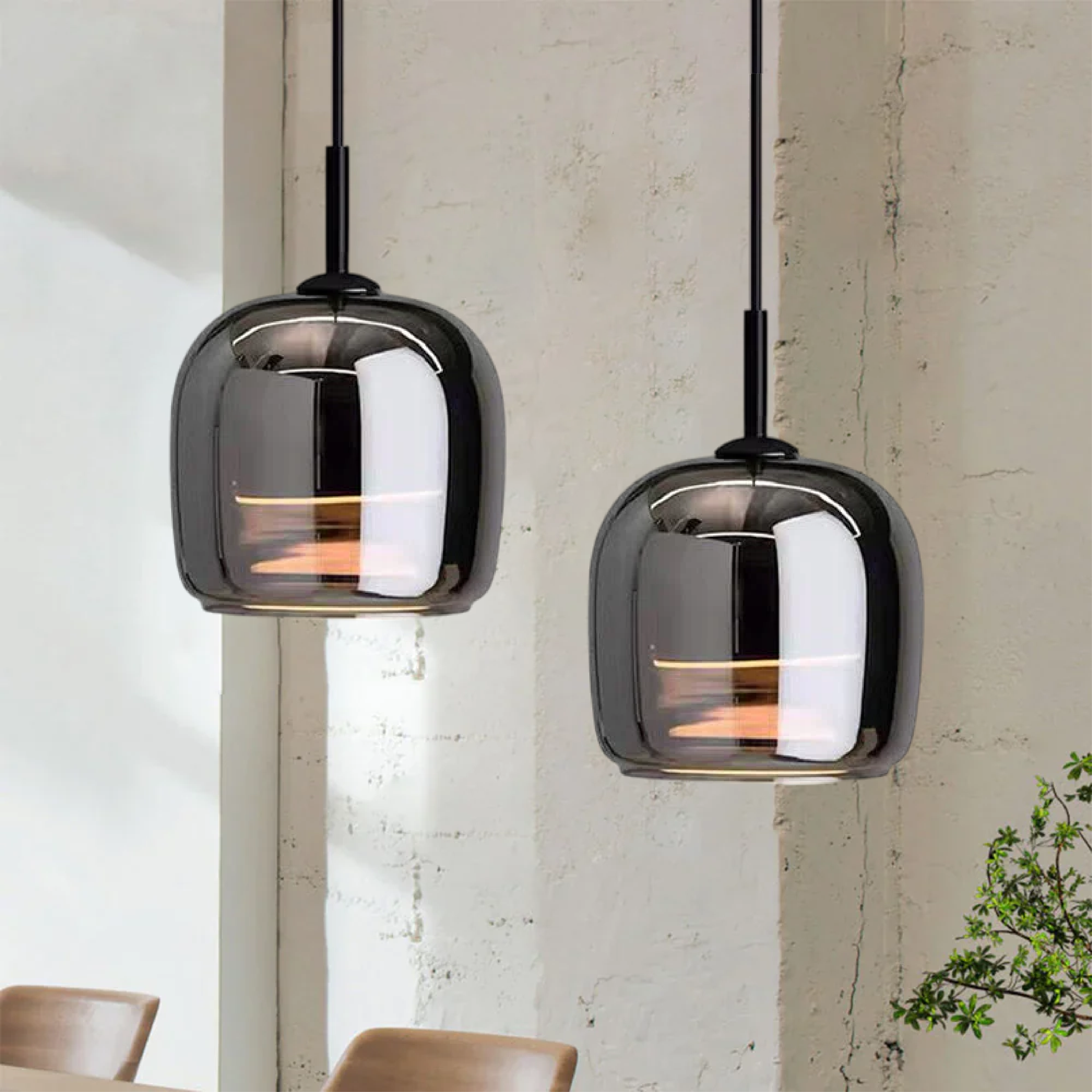 Nordic Black Glass Pendant Light – Modern Elegance for Sophisticated Interiors