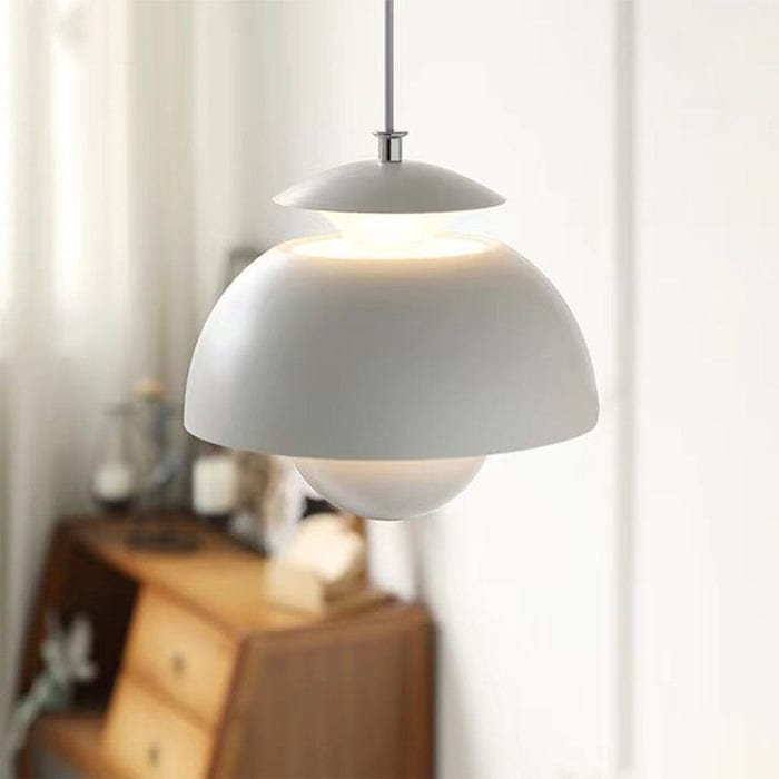 Modern Metal Bud Hanging Light – Sophisticated & Stylish Lighting Solution