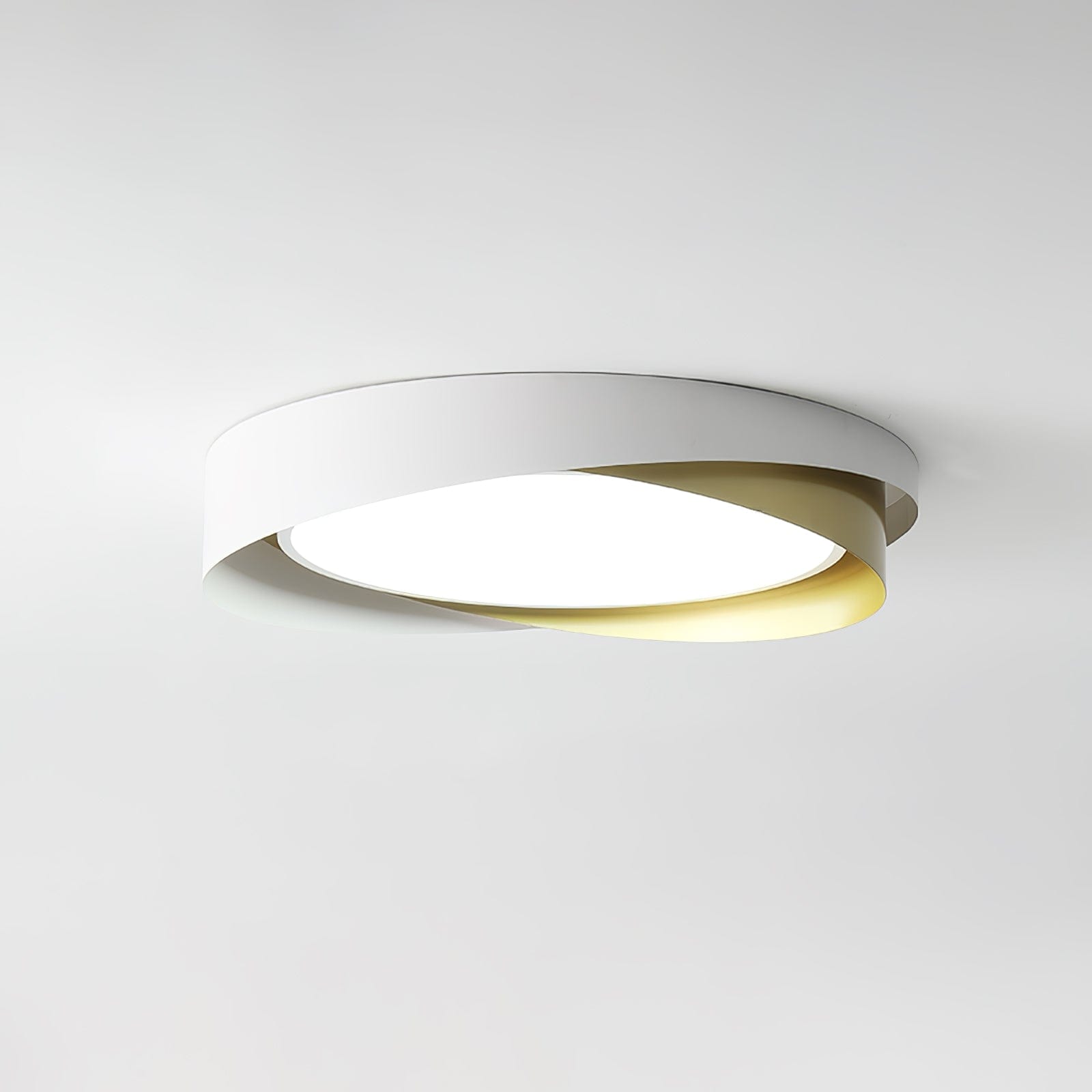 Quinn Ceiling Light – Modern Sophistication with Gentle Illumination