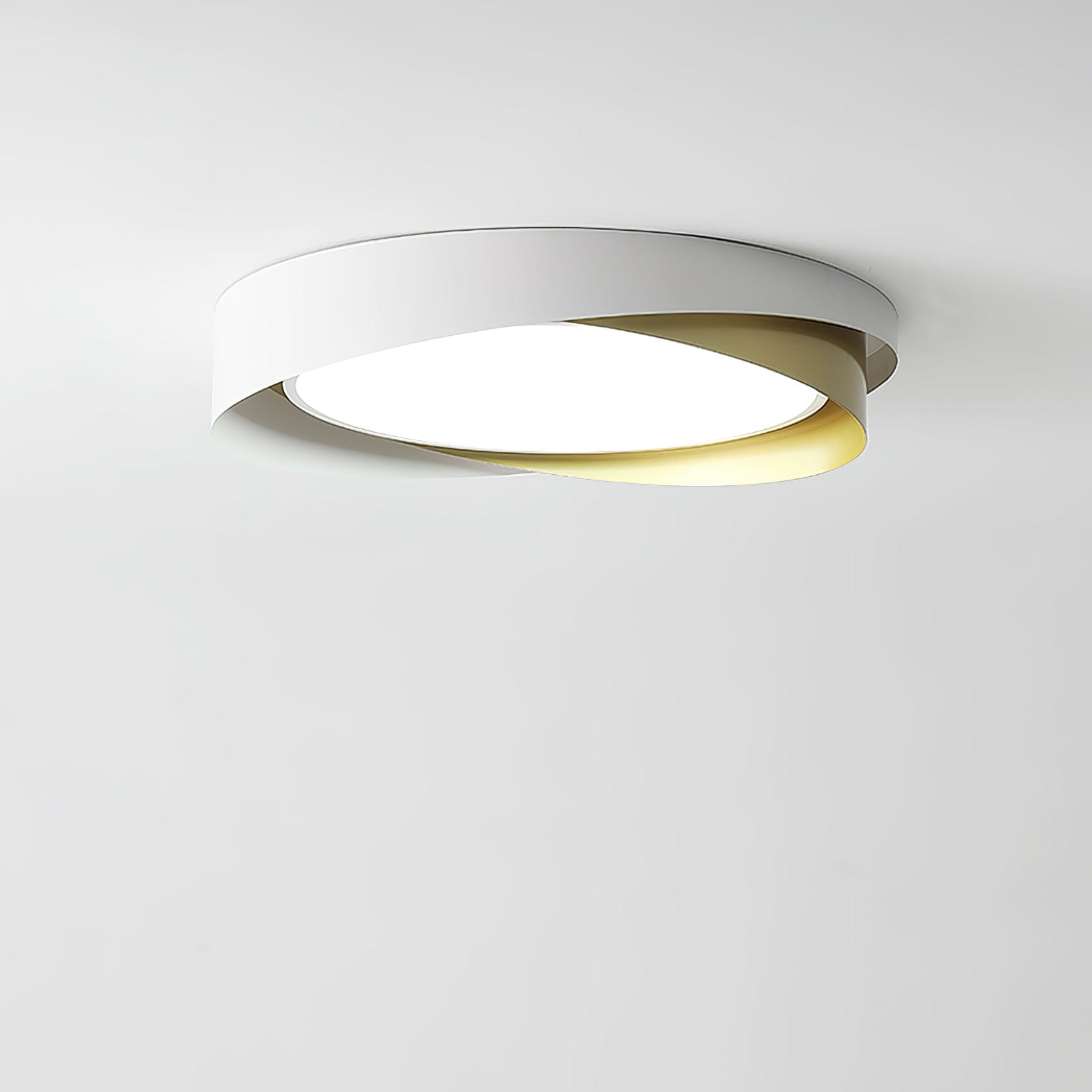 Quinn Ceiling Light – Modern Sophistication with Gentle Illumination