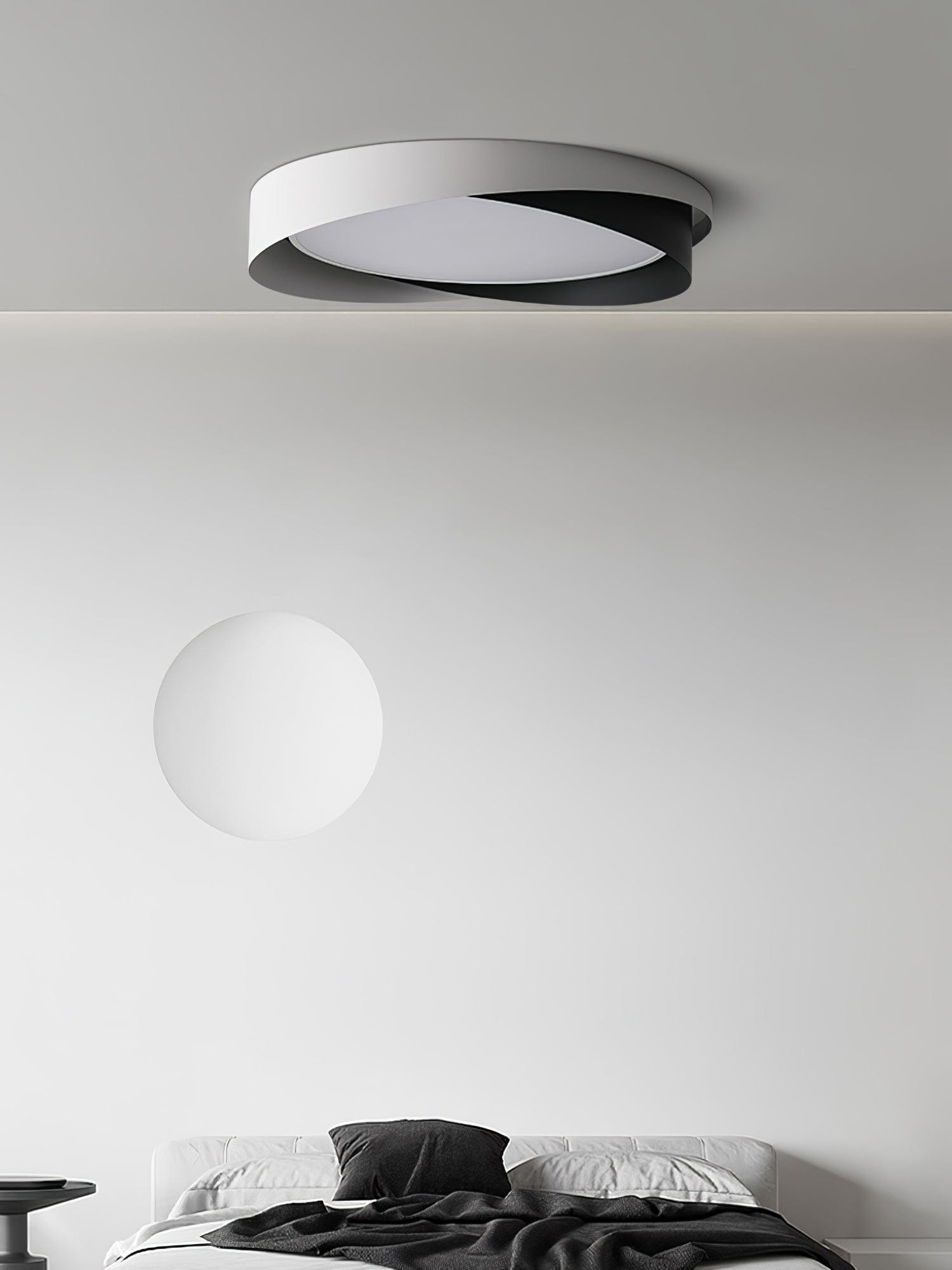 Quinn Ceiling Light – Modern Sophistication with Gentle Illumination