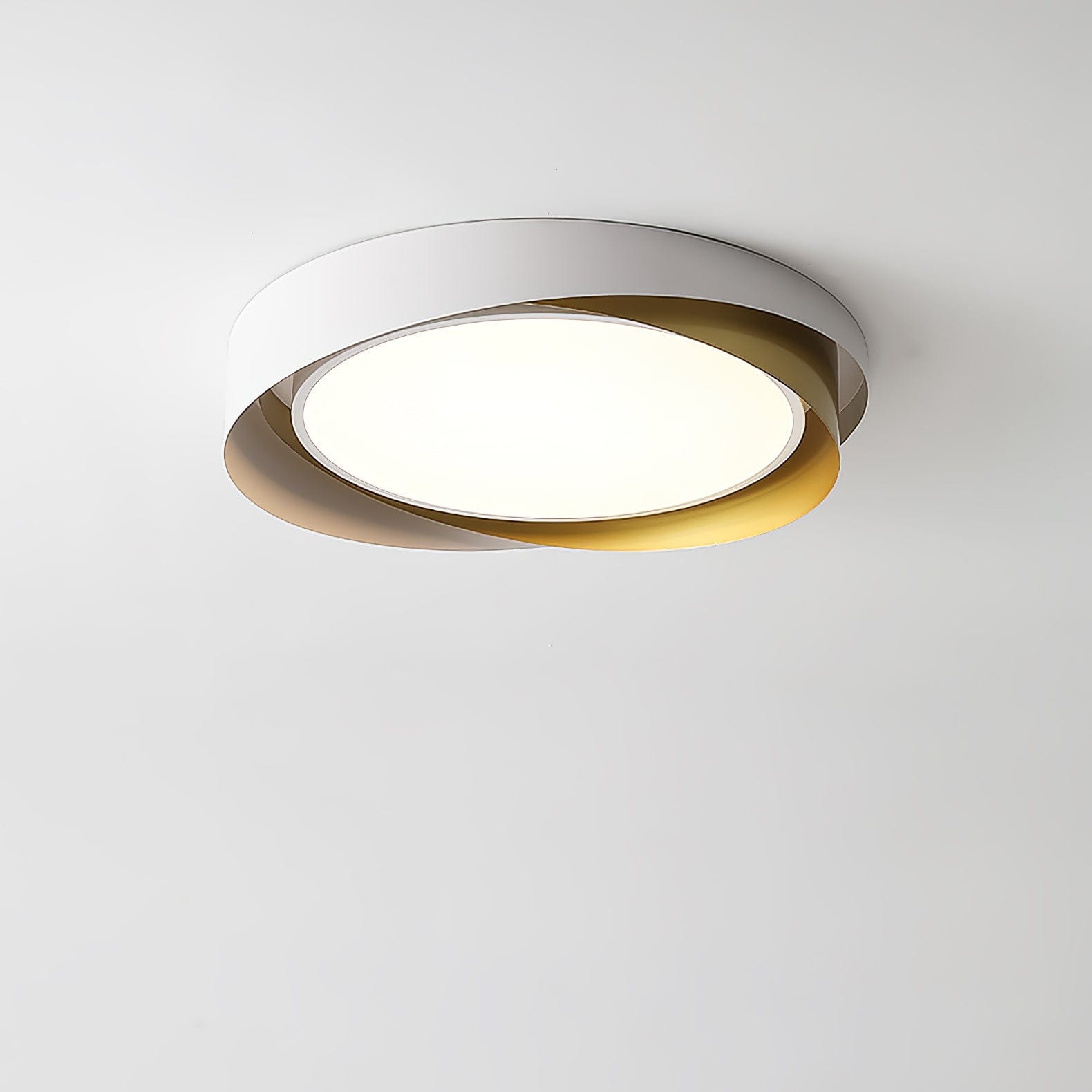 Quinn Ceiling Light – Modern Sophistication with Gentle Illumination