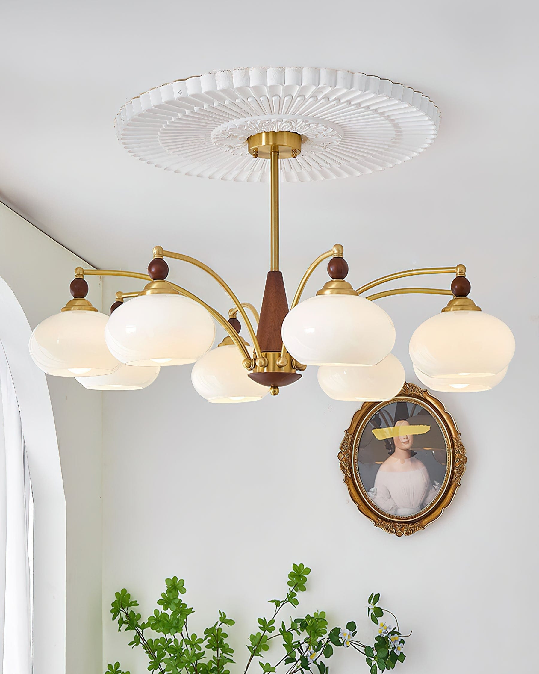 Retro Melodica Victorian-Inspired Chandelier with Brass and Wood Design