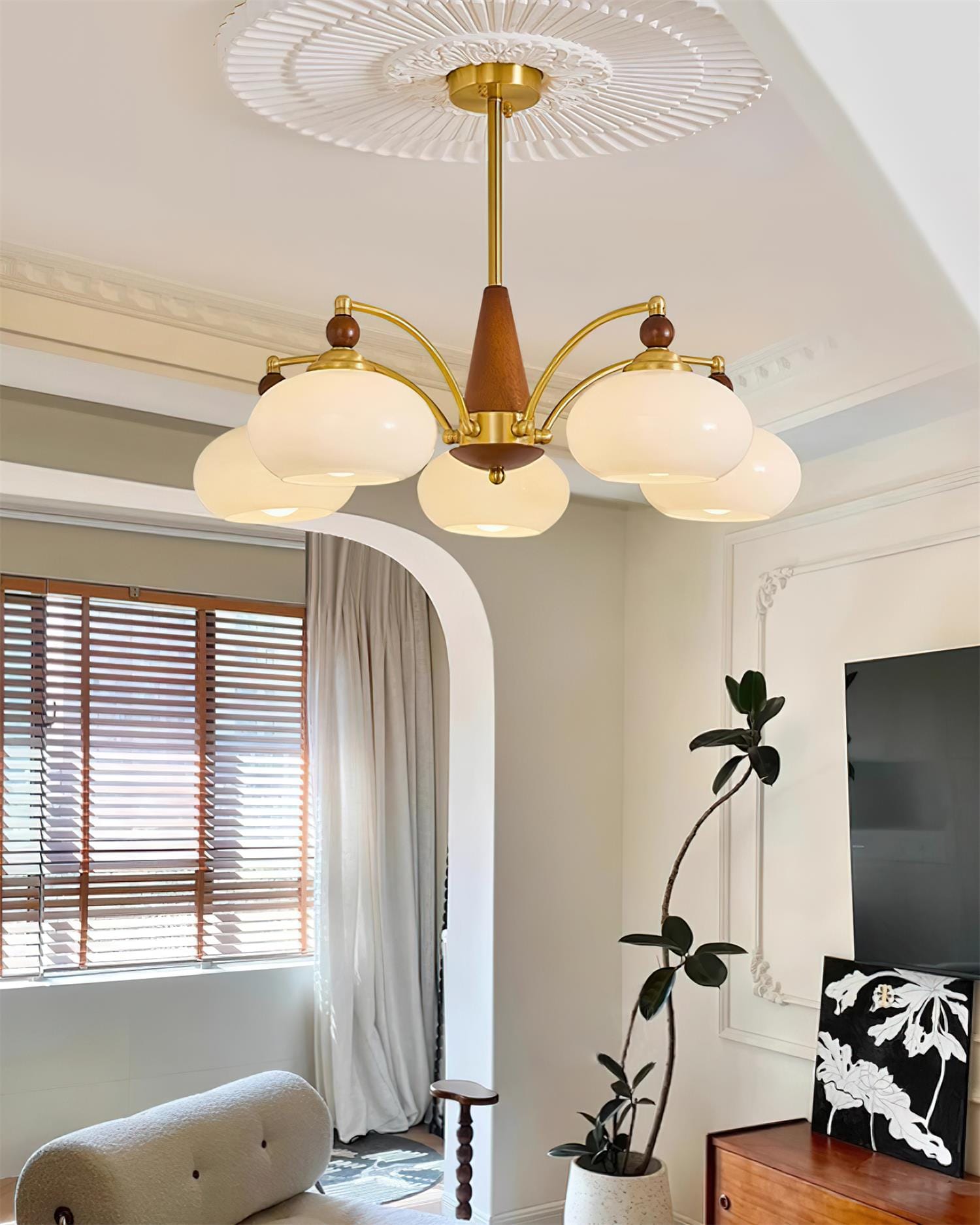 Retro Melodica Victorian-Inspired Chandelier with Brass and Wood Design