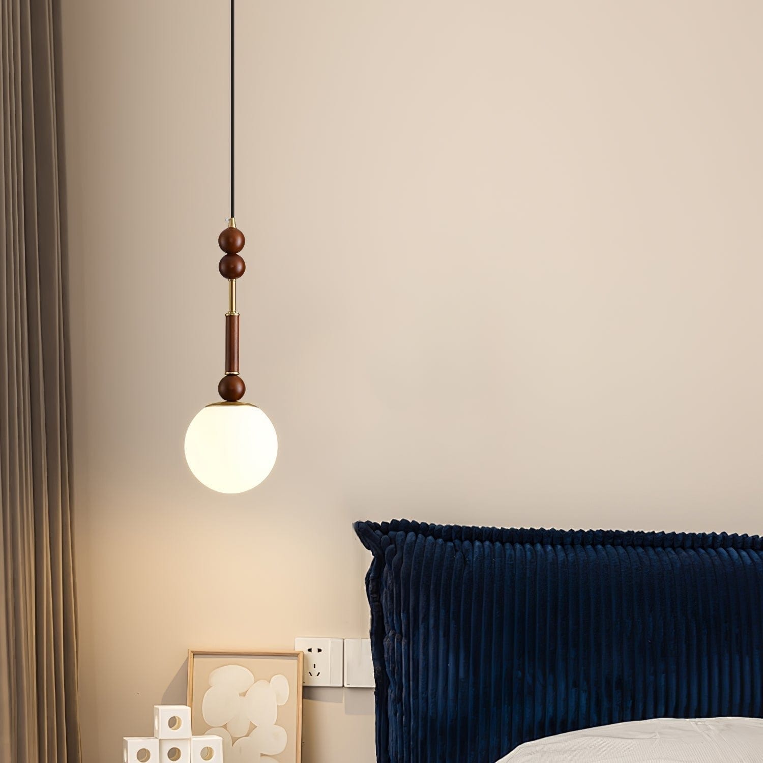 Roma Pendant Lamp – Elegant Wood and Brass Design with Glass Lampshade