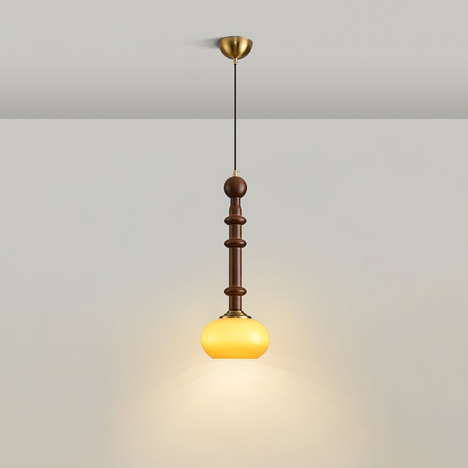 Roma Pendant Lamp – Elegant Wood and Brass Design with Glass Lampshade