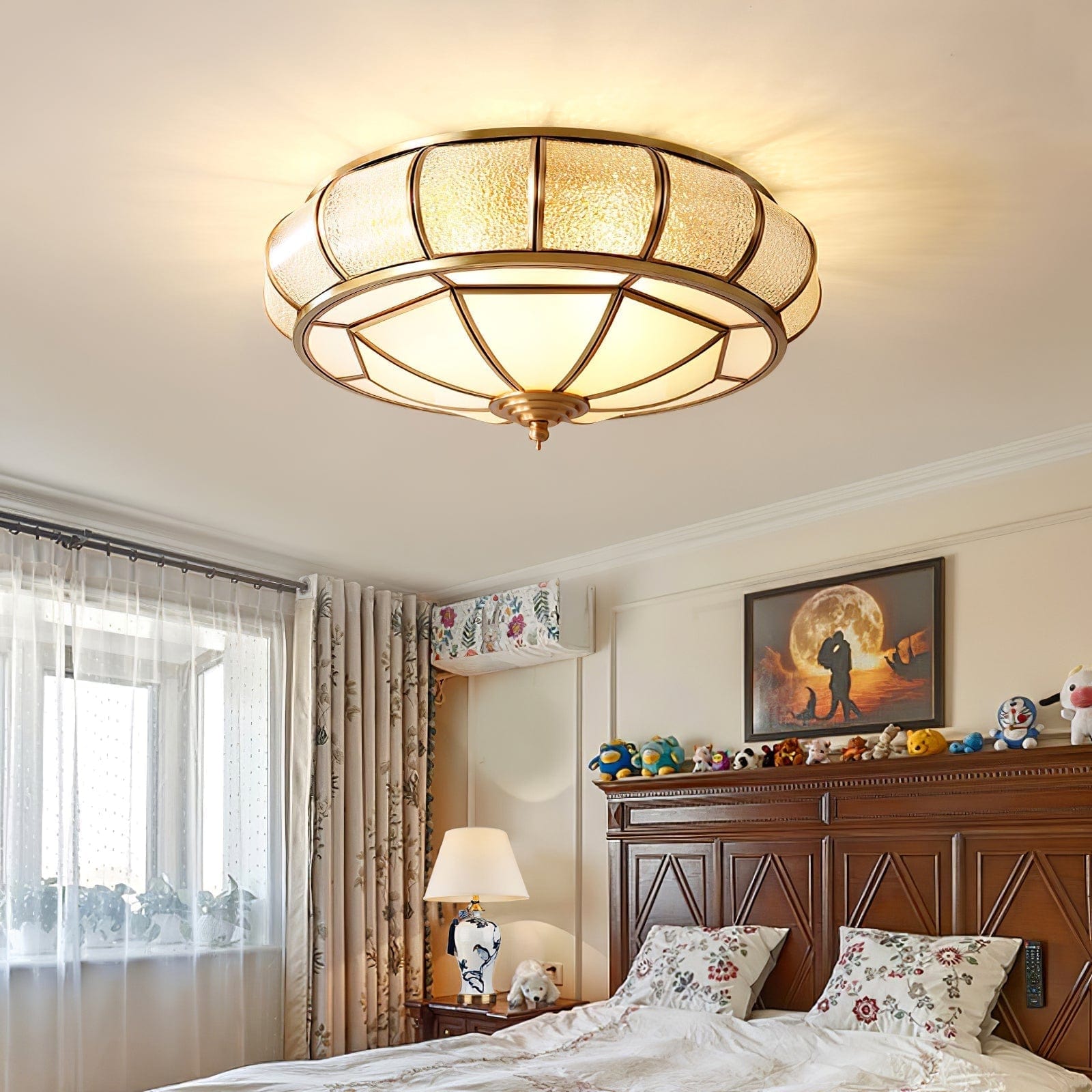 Round Textured Glass Ceiling Light - Elegant Flush Mount LED Fixture for Soft Ambient Lighting