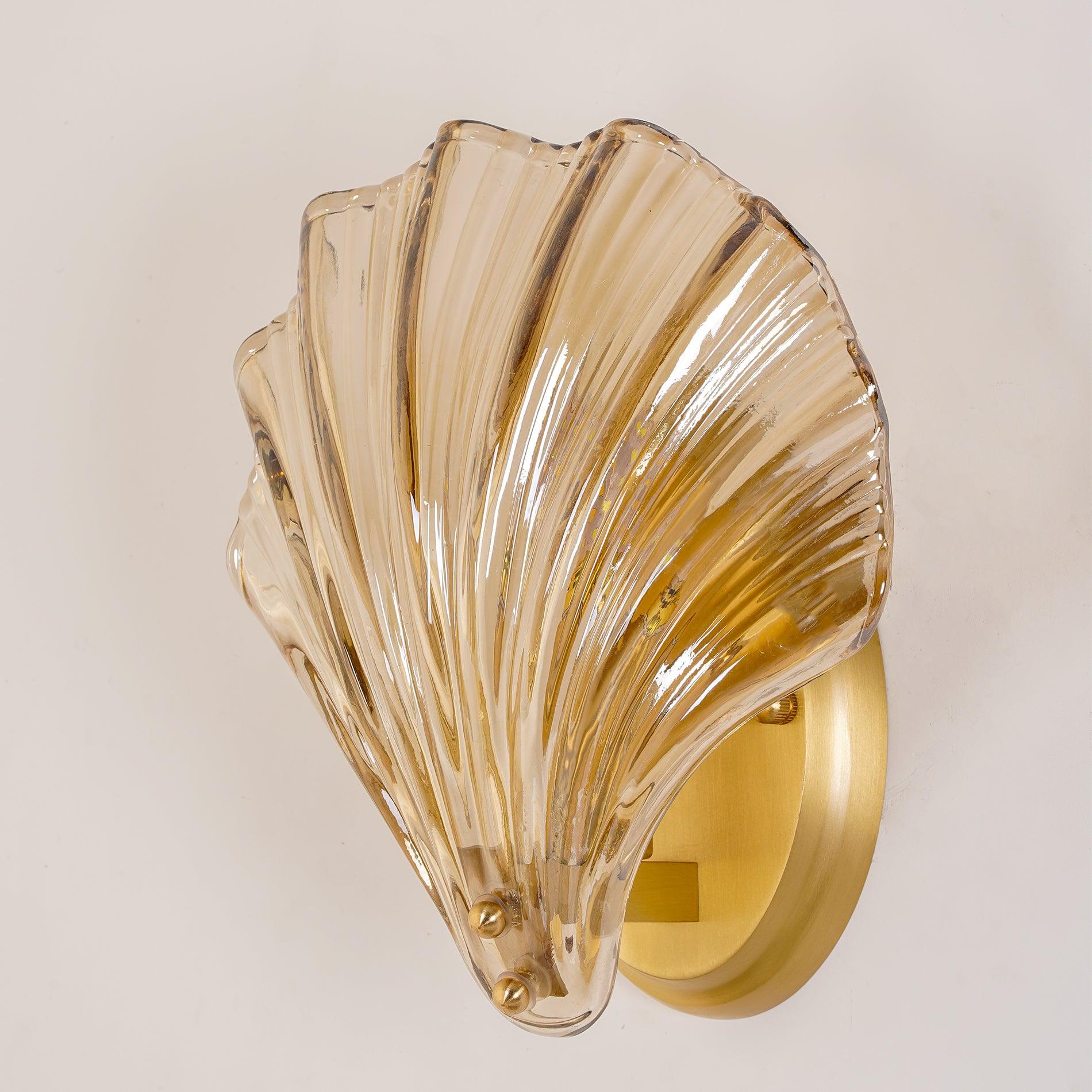 Elegant Shell Wall Light for Nautical Decor