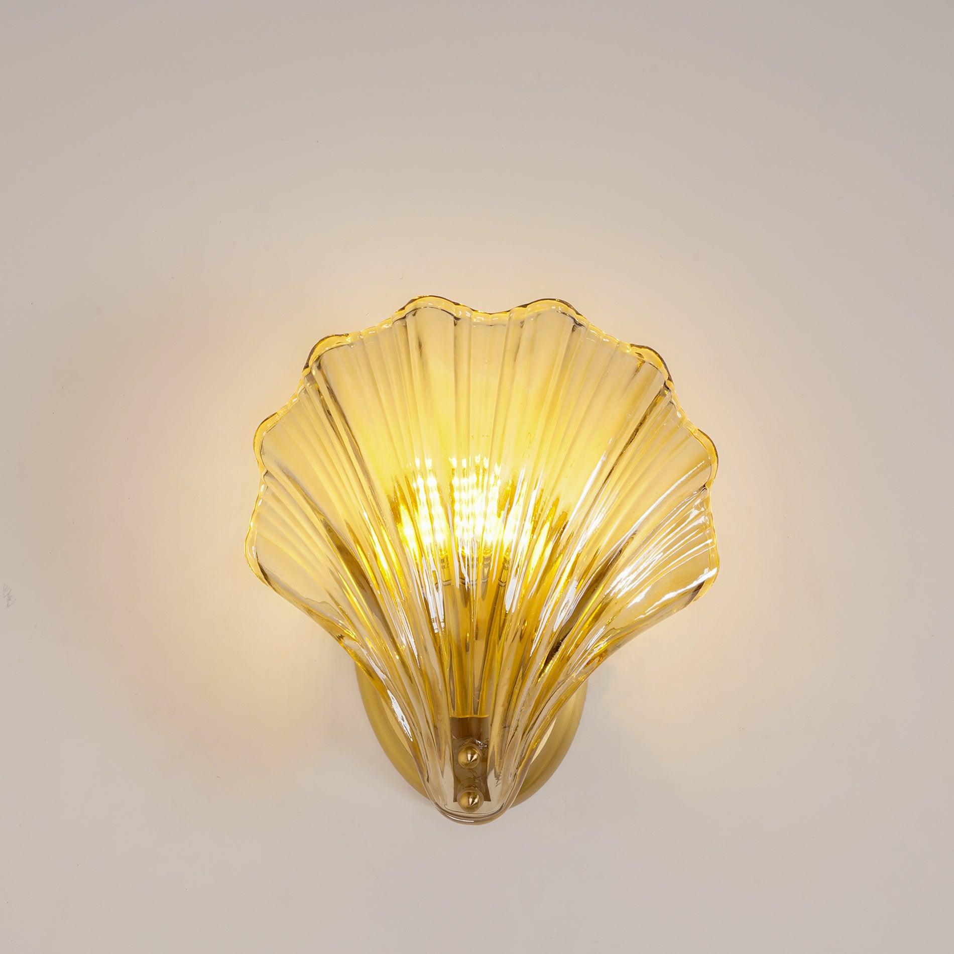 Elegant Shell Wall Light for Nautical Decor