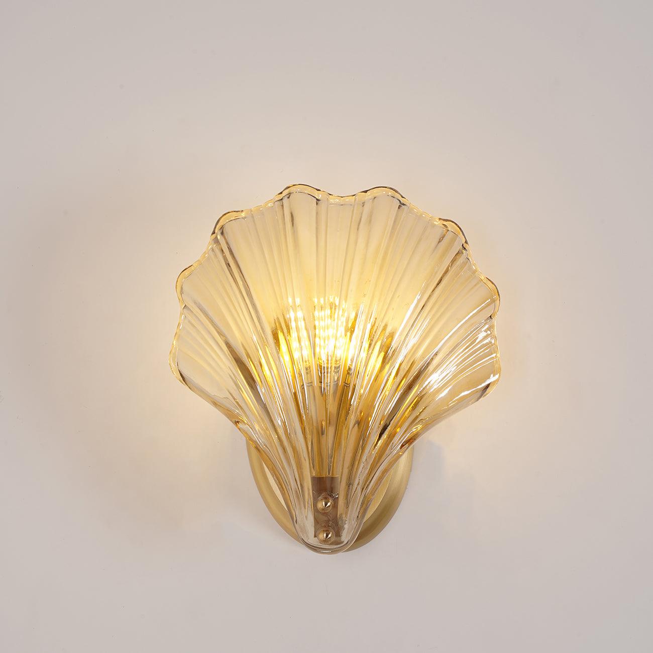 Elegant Shell Wall Light for Nautical Decor