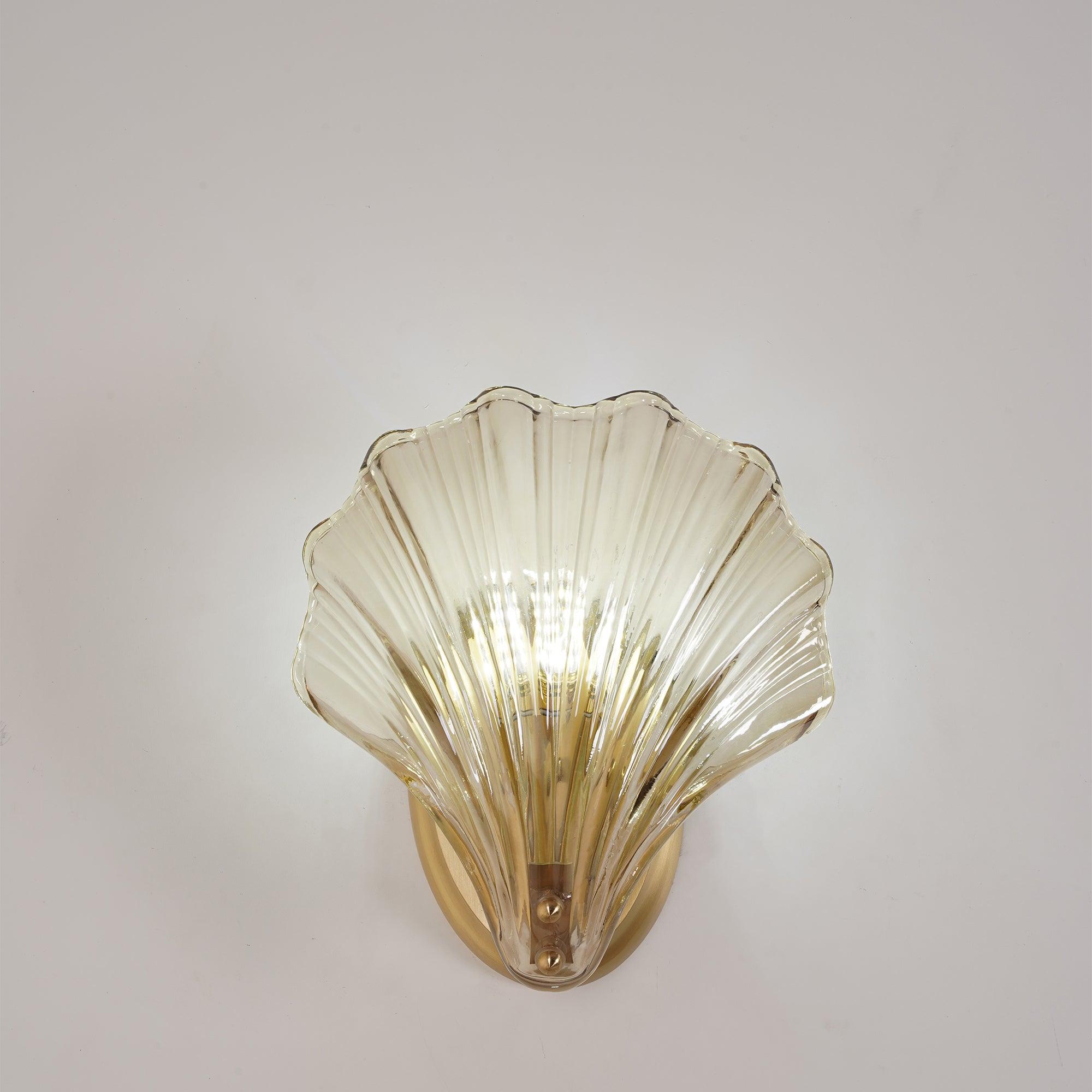 Elegant Shell Wall Light for Nautical Decor