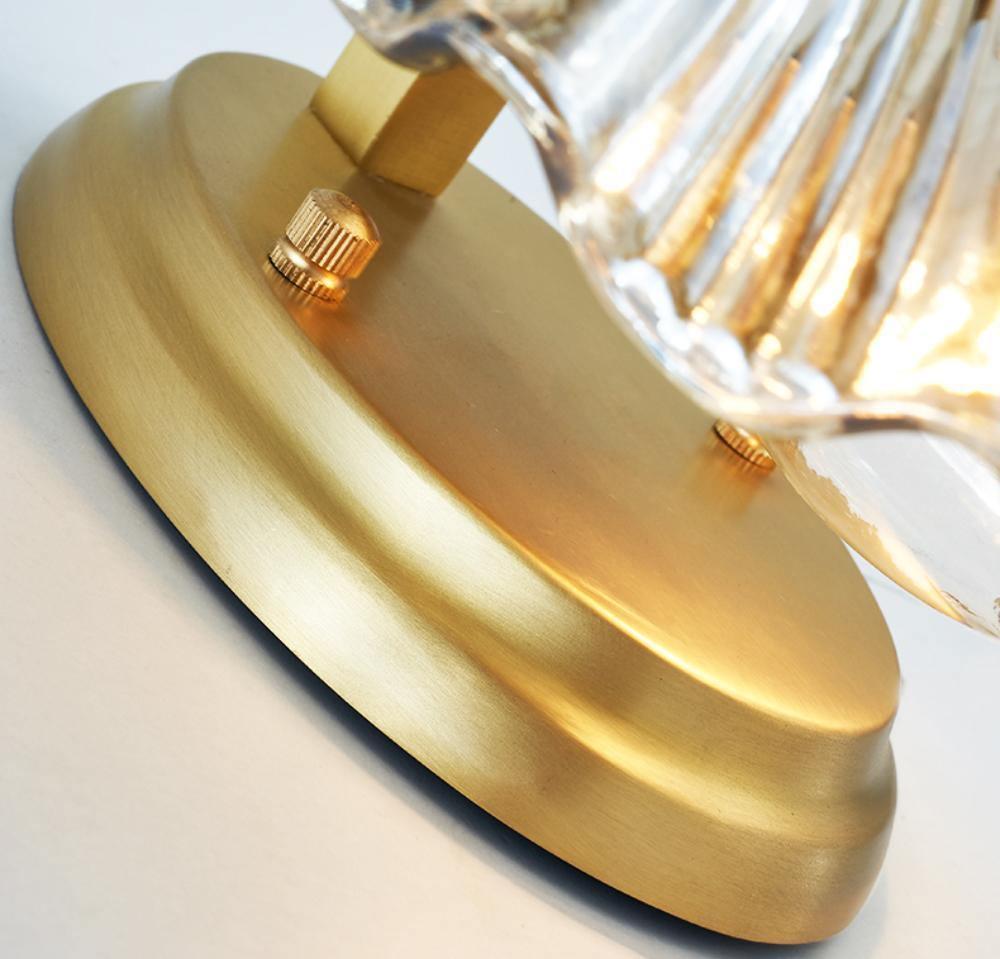 Elegant Shell Wall Light for Nautical Decor