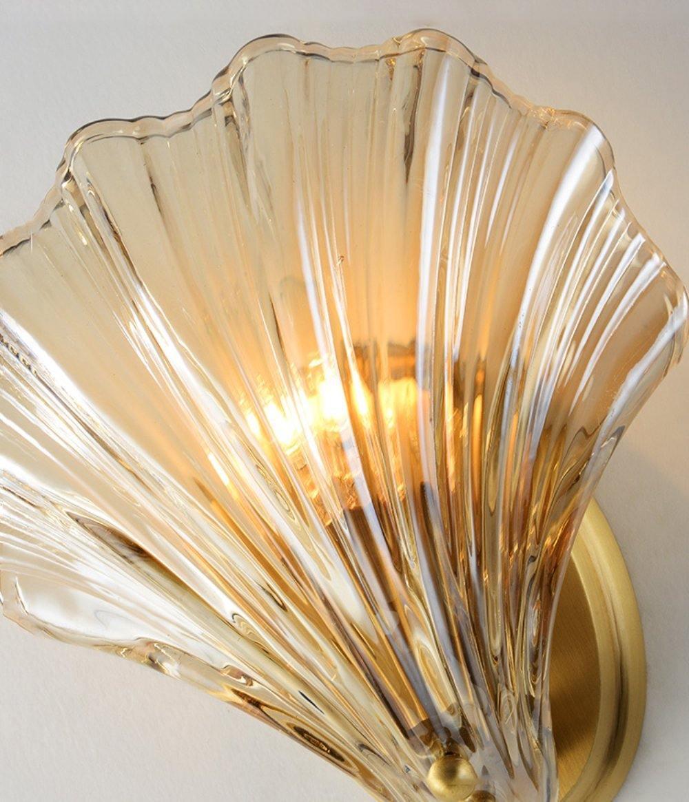 Elegant Shell Wall Light for Nautical Decor