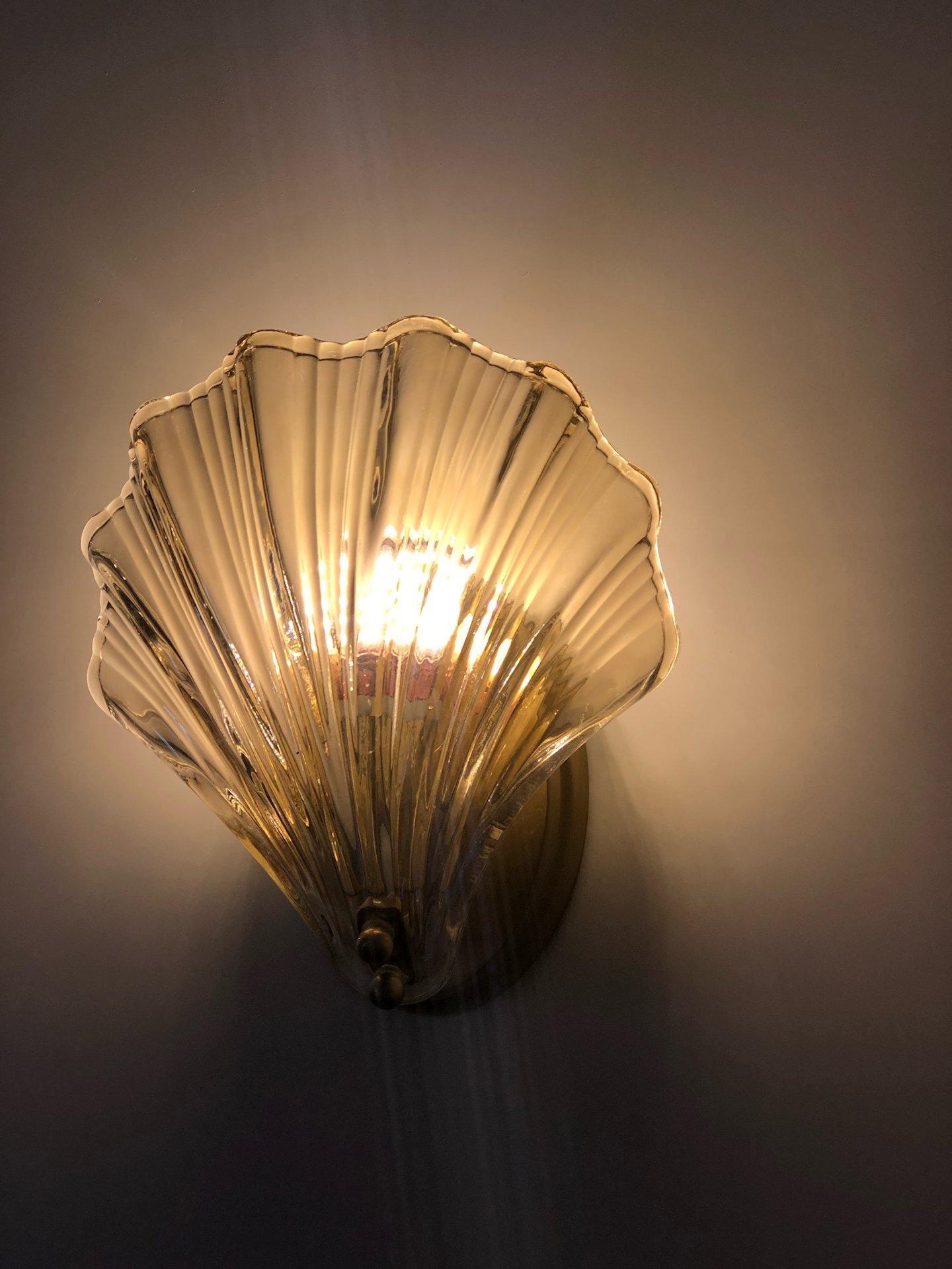 Elegant Shell Wall Light for Nautical Decor