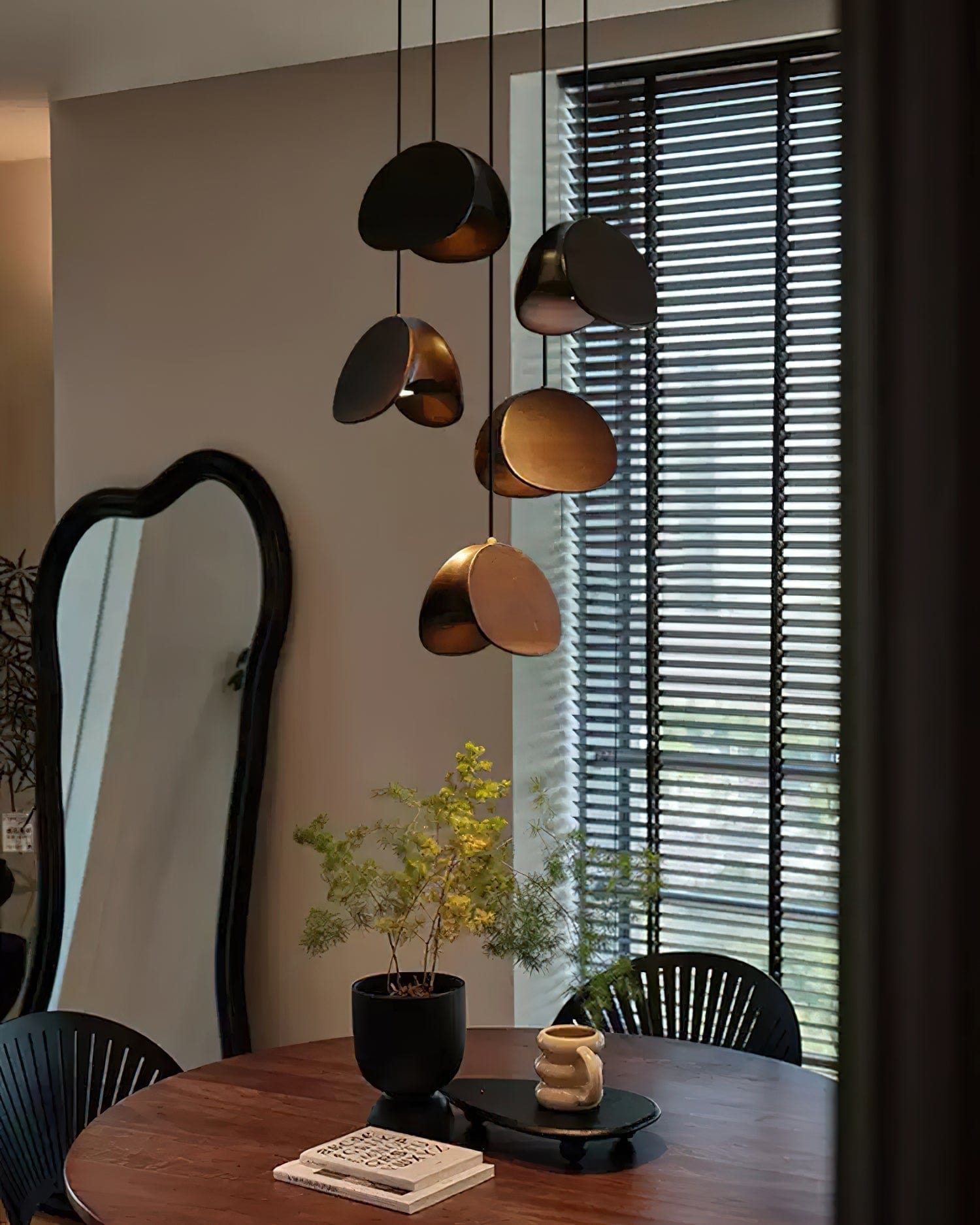 Siyuan Pendant Lamp - Artistic LED Lighting with Natural Wooden Shades