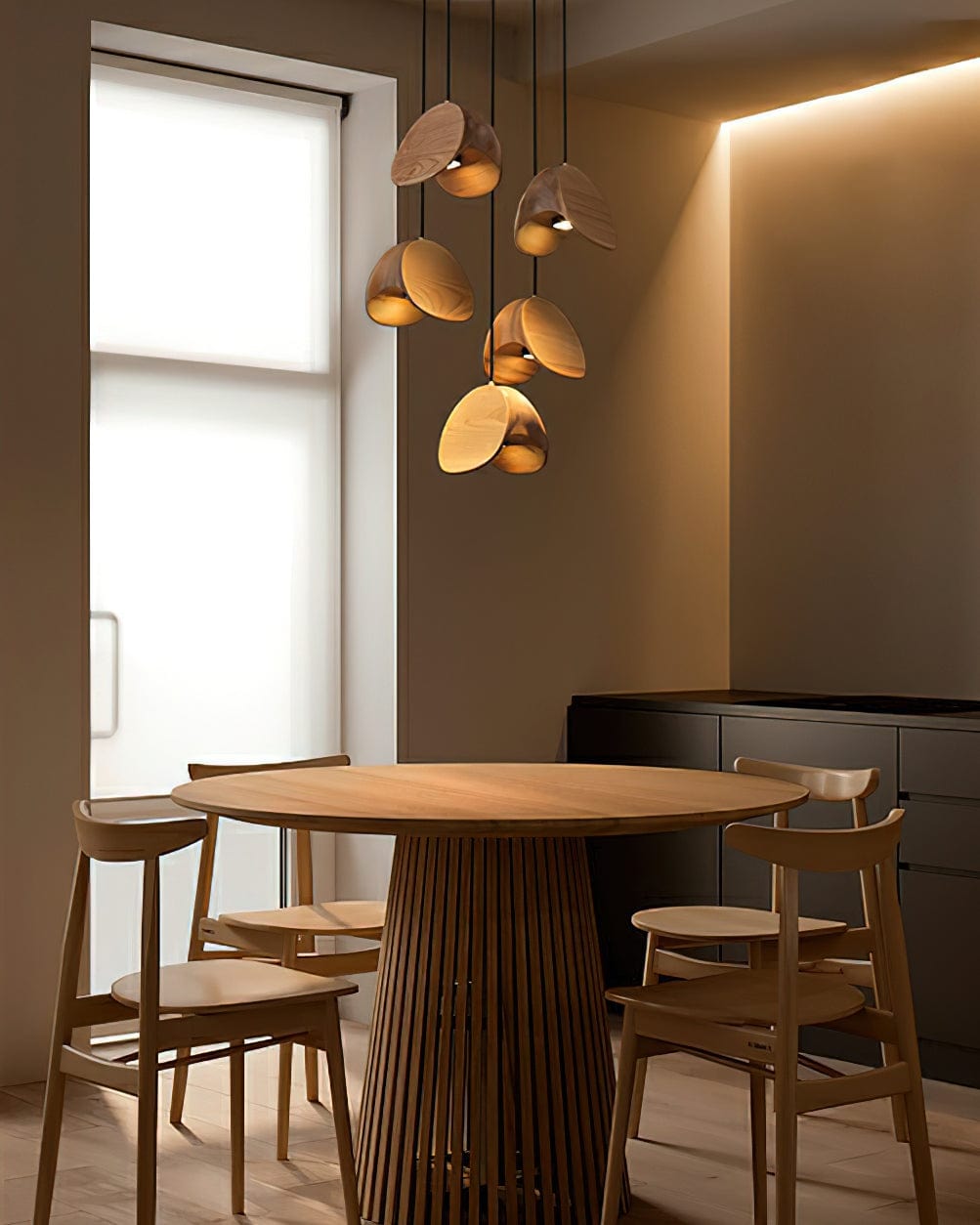 Siyuan Pendant Lamp - Artistic LED Lighting with Natural Wooden Shades